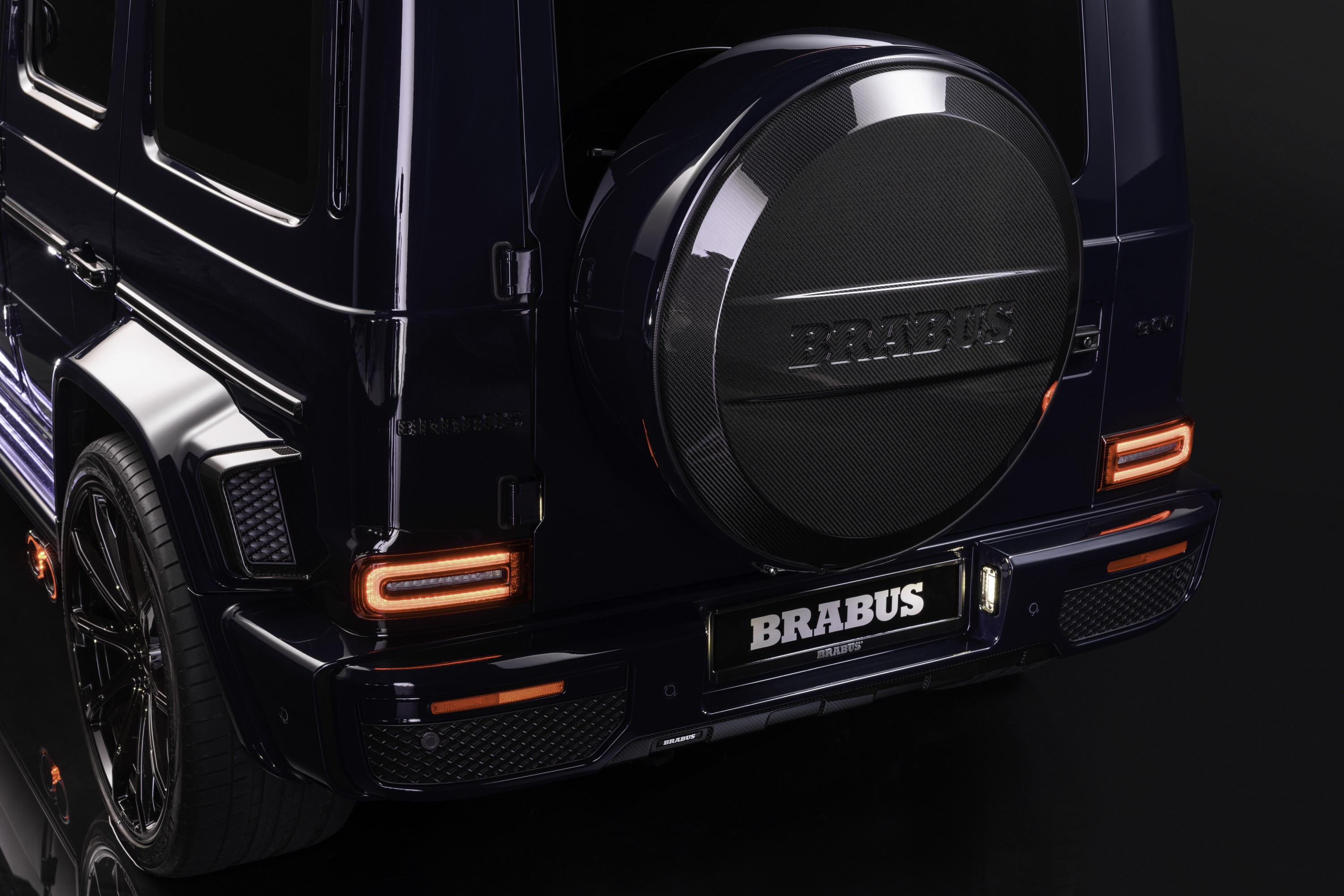 Brabus 900 DEEP BLUE Mercedes-AMG G63