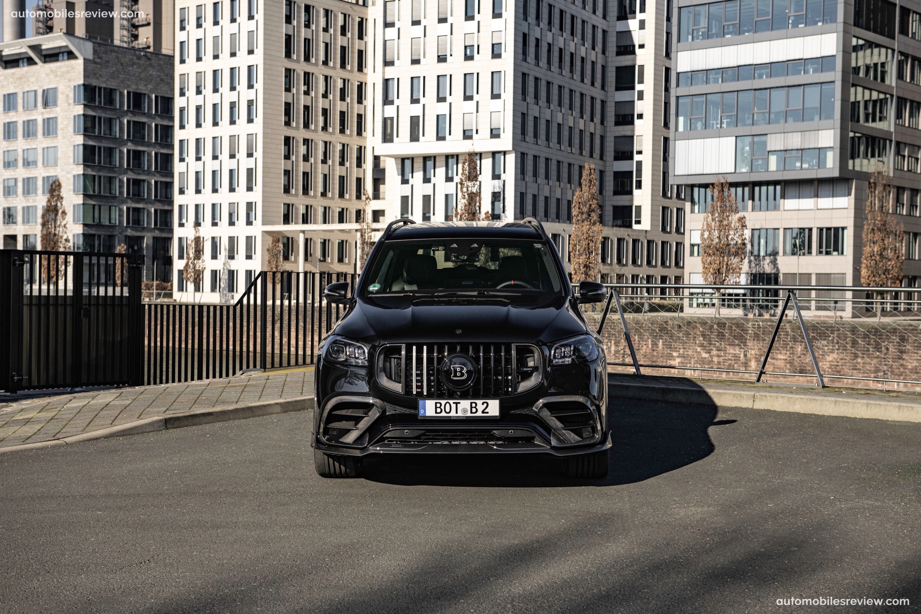 Brabus 900 SUPERBLACK Mercedes-AMG GLS 63