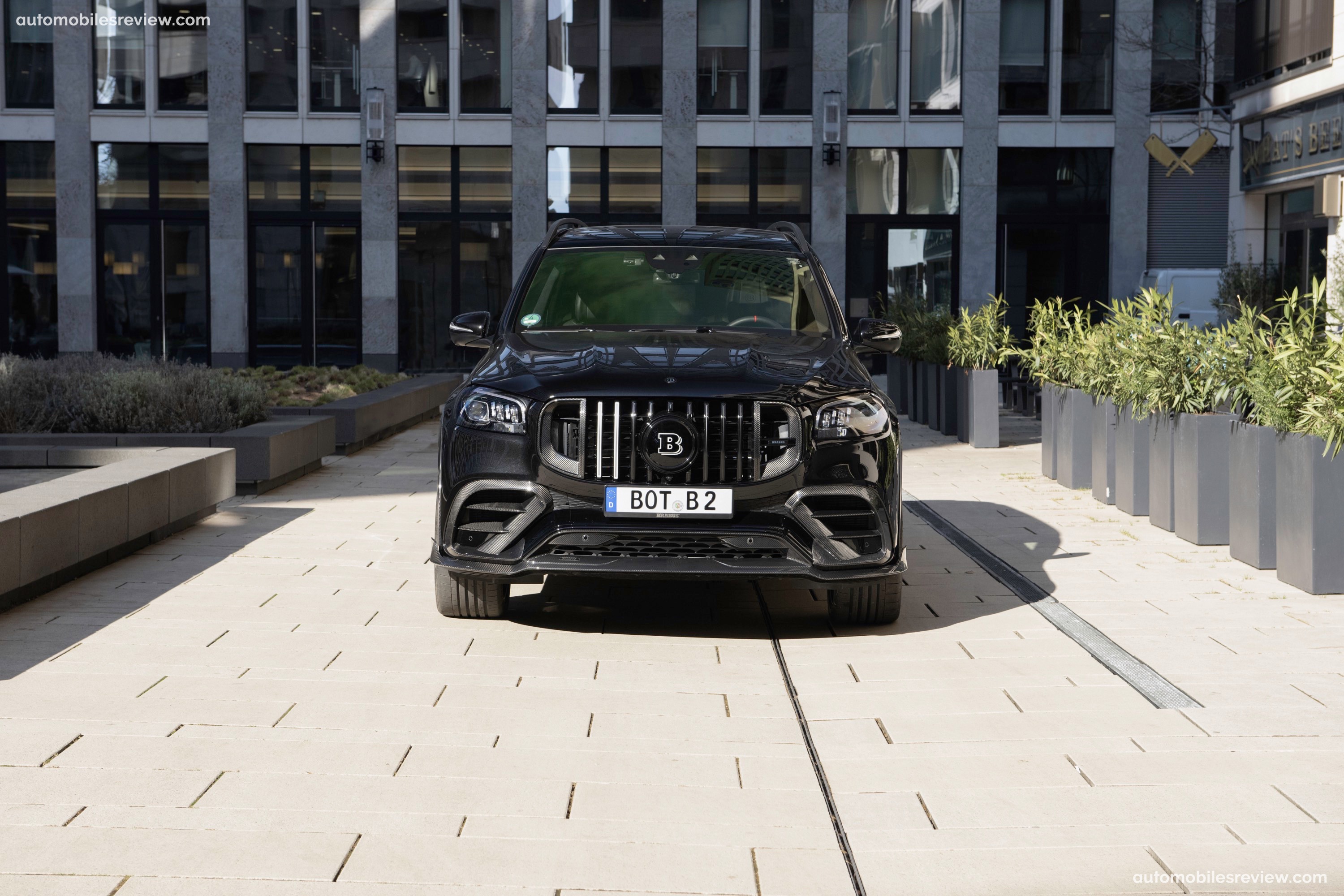 Brabus 900 SUPERBLACK Mercedes-AMG GLS 63