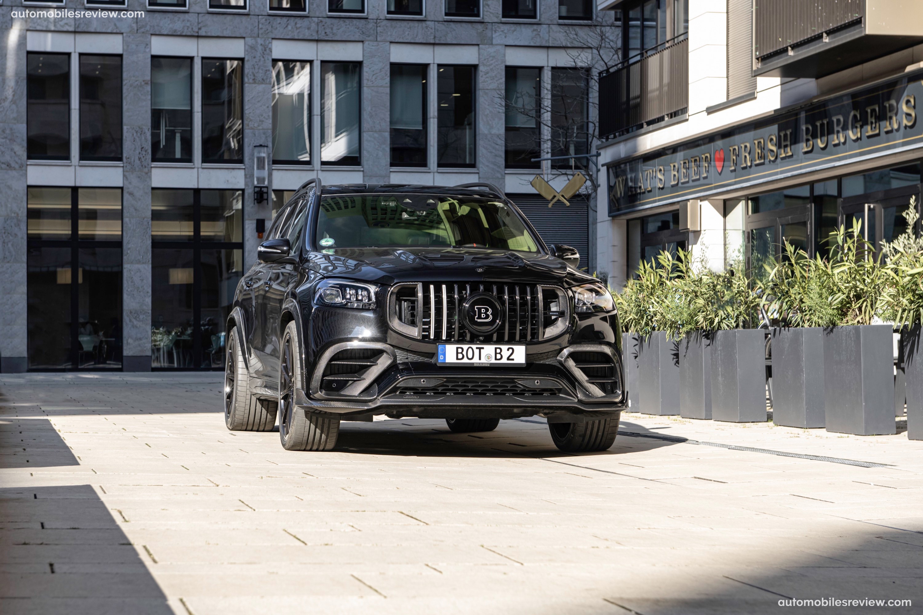 Brabus 900 SUPERBLACK Mercedes-AMG GLS 63