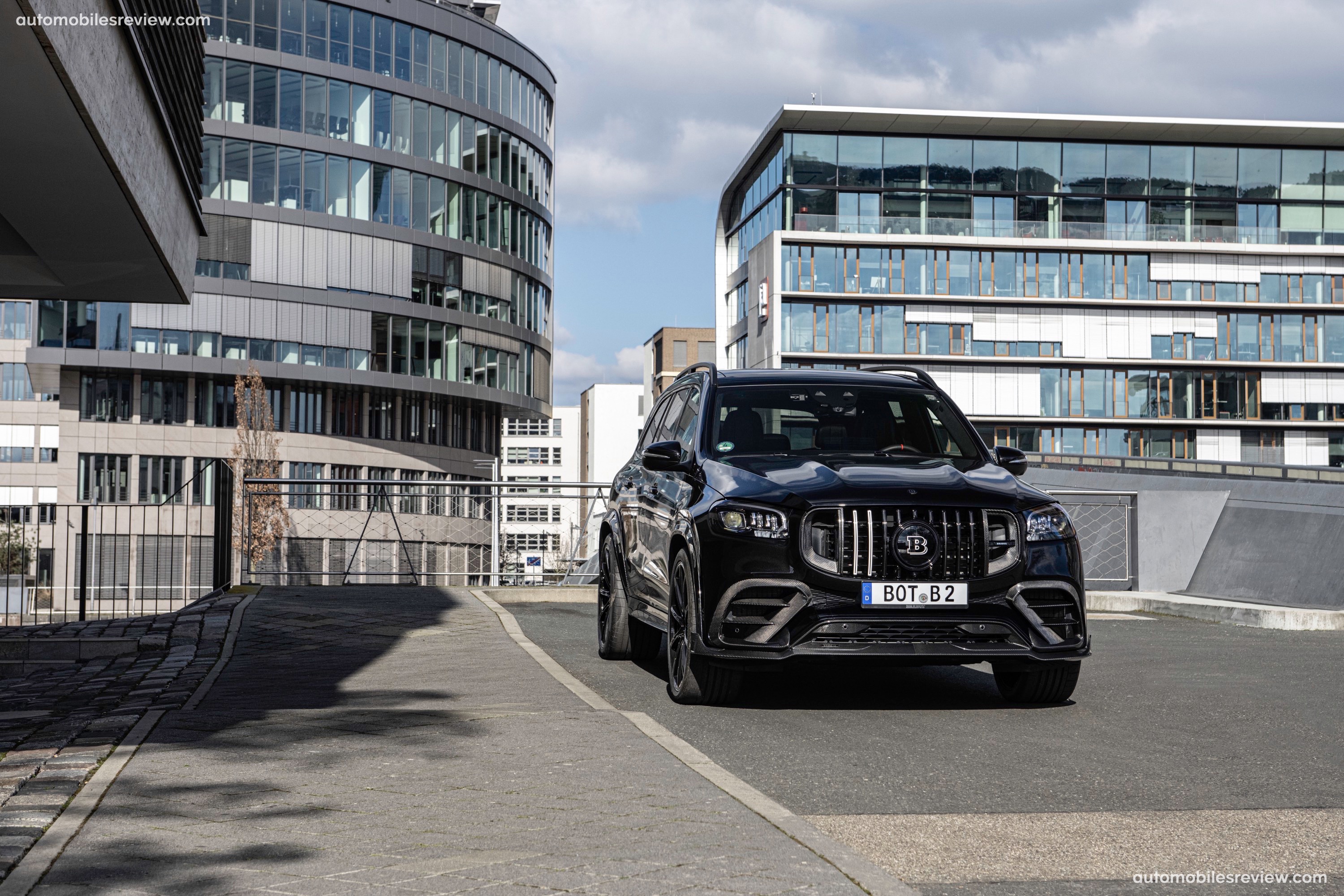 Brabus 900 SUPERBLACK Mercedes-AMG GLS 63