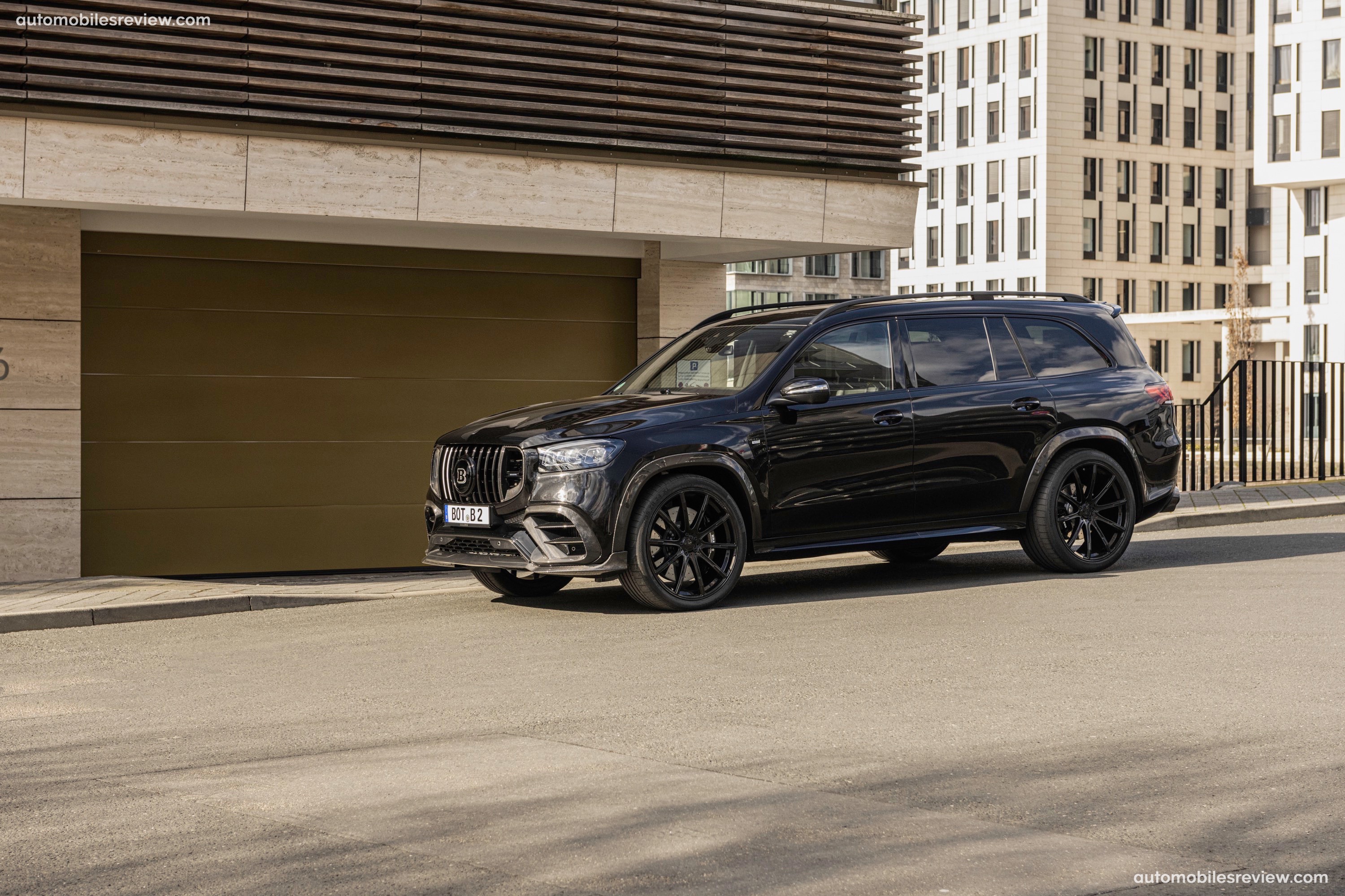 Brabus 900 SUPERBLACK Mercedes-AMG GLS 63