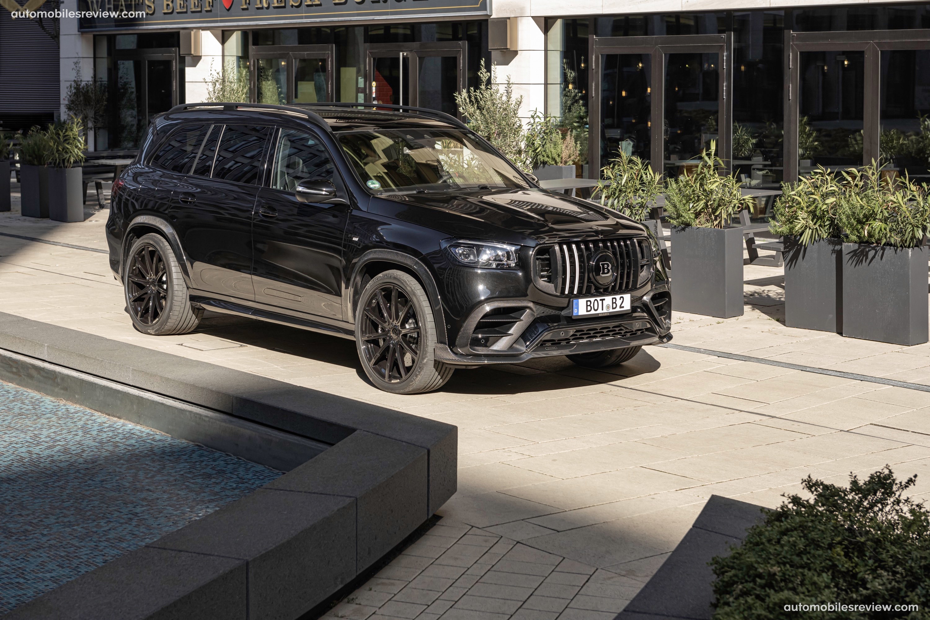Brabus 900 SUPERBLACK Mercedes-AMG GLS 63
