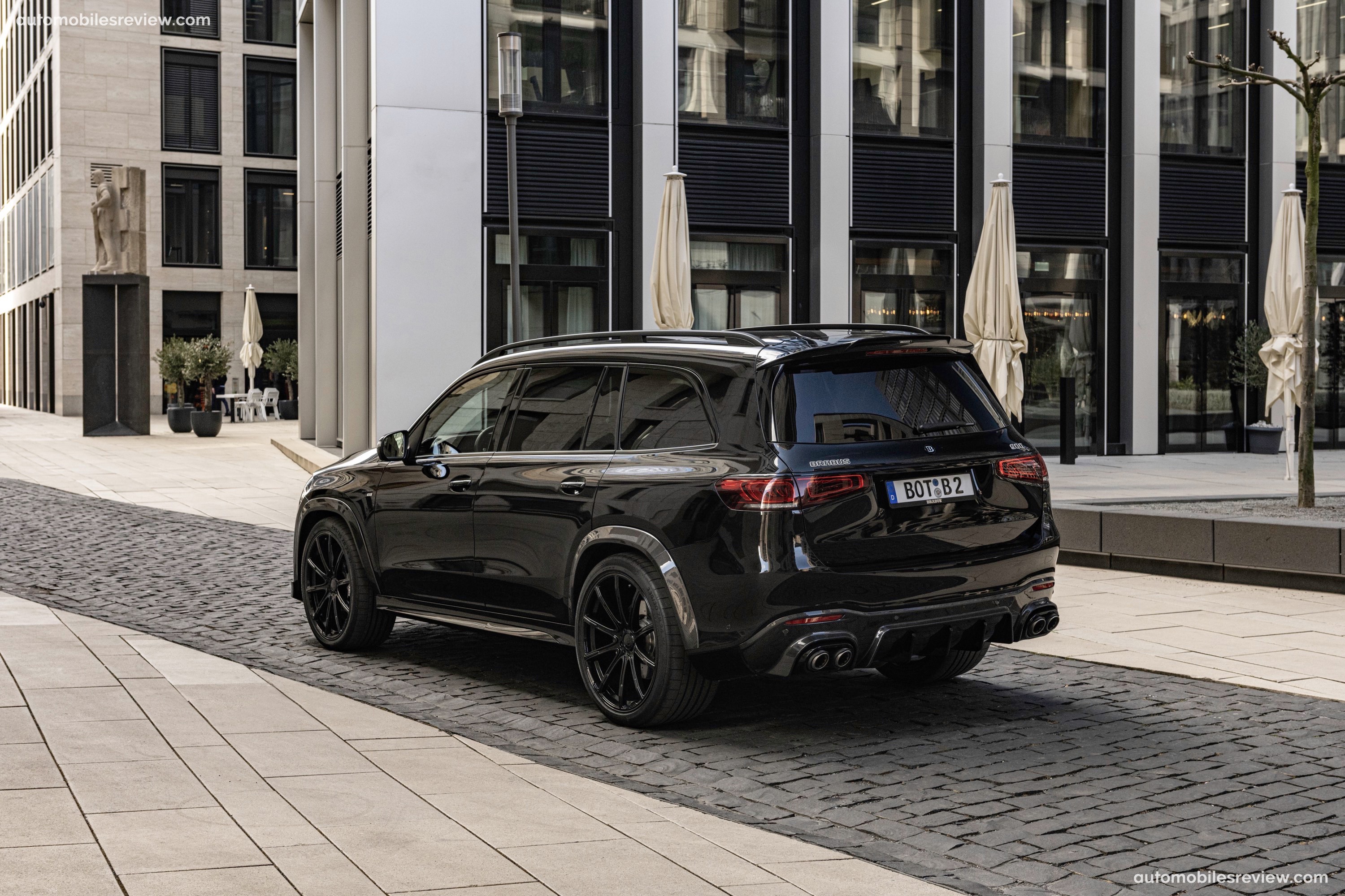 Brabus 900 SUPERBLACK Mercedes-AMG GLS 63