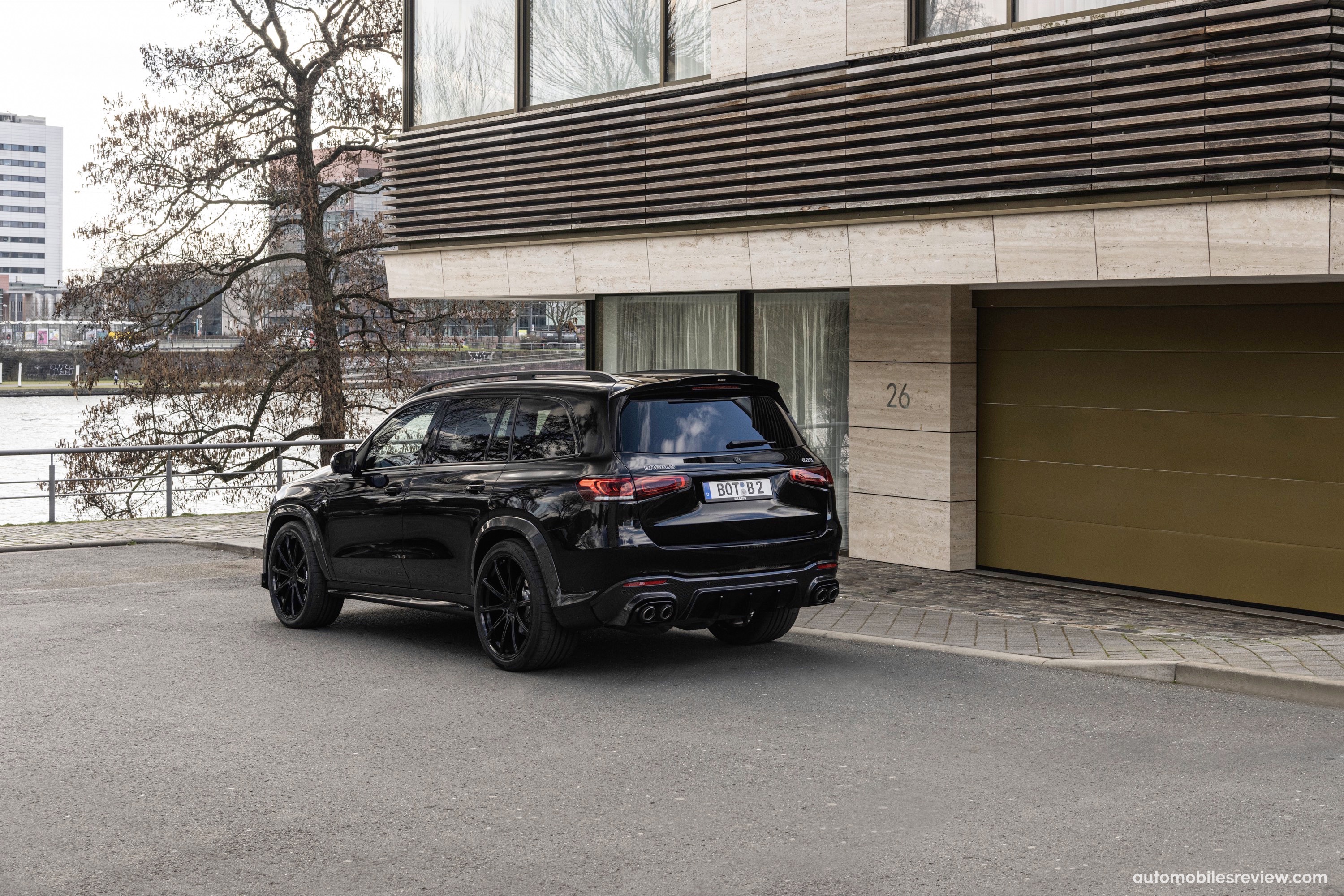 Brabus 900 SUPERBLACK Mercedes-AMG GLS 63