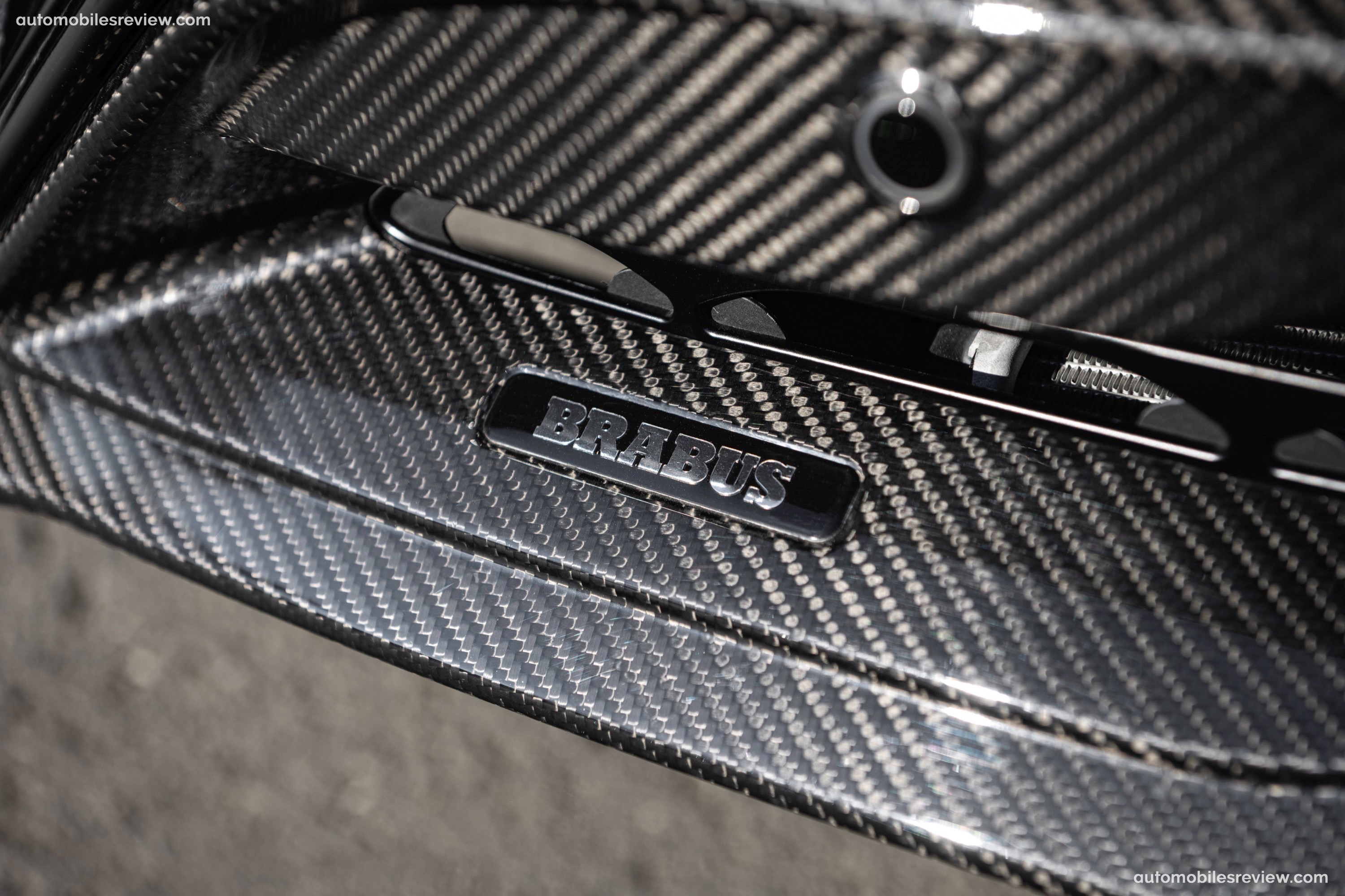 Brabus 900 SUPERBLACK Mercedes-AMG GLS 63