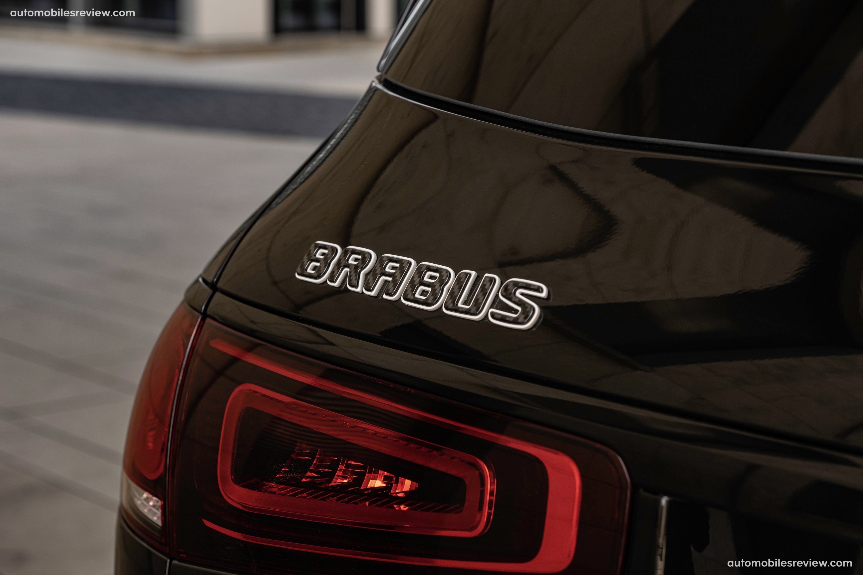 Brabus 900 SUPERBLACK Mercedes-AMG GLS 63