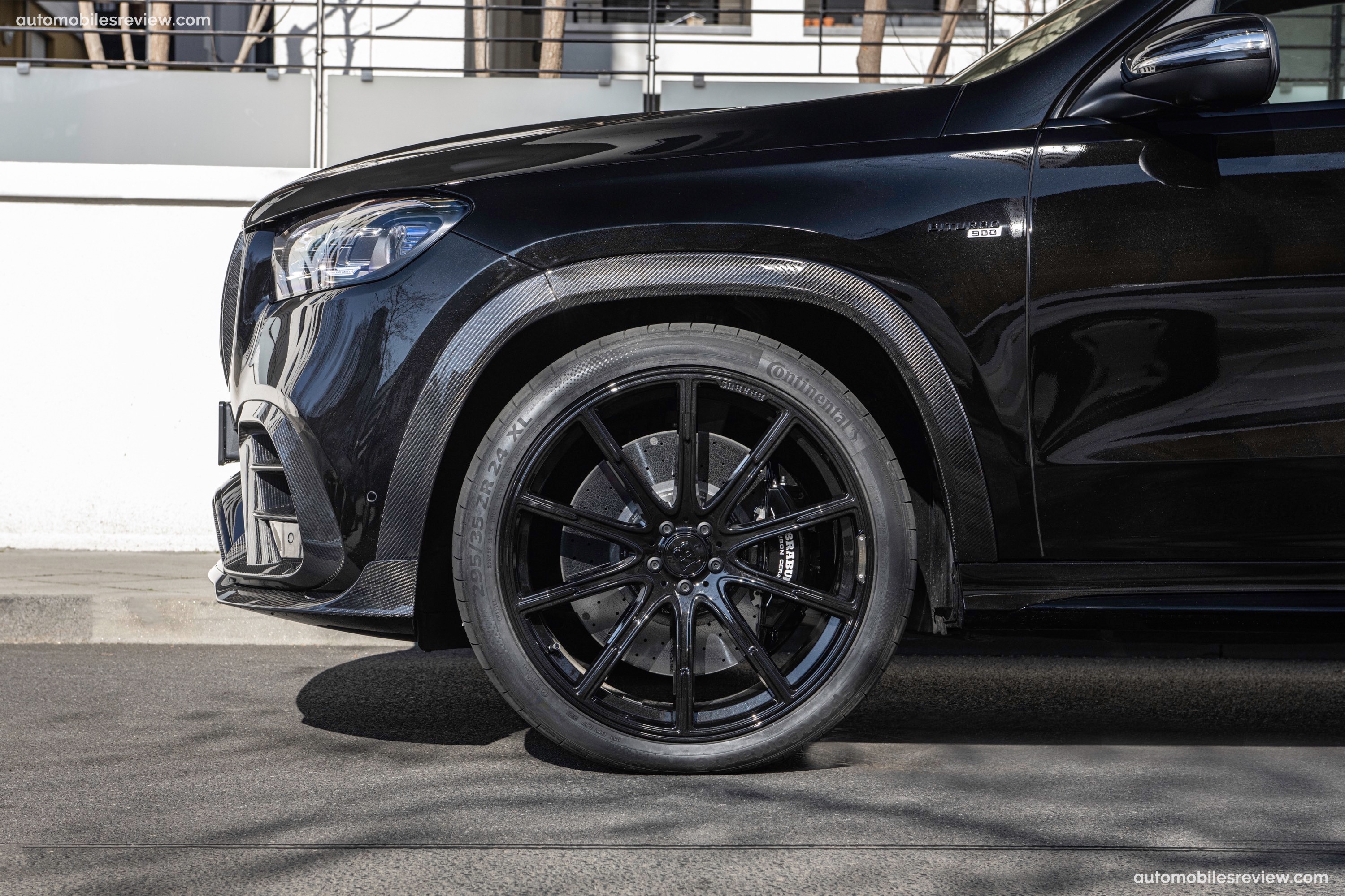 Brabus 900 SUPERBLACK Mercedes-AMG GLS 63