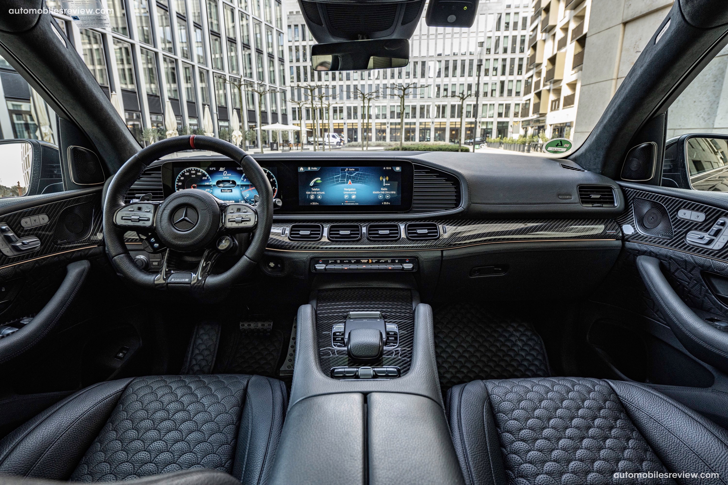 Brabus 900 SUPERBLACK Mercedes-AMG GLS 63