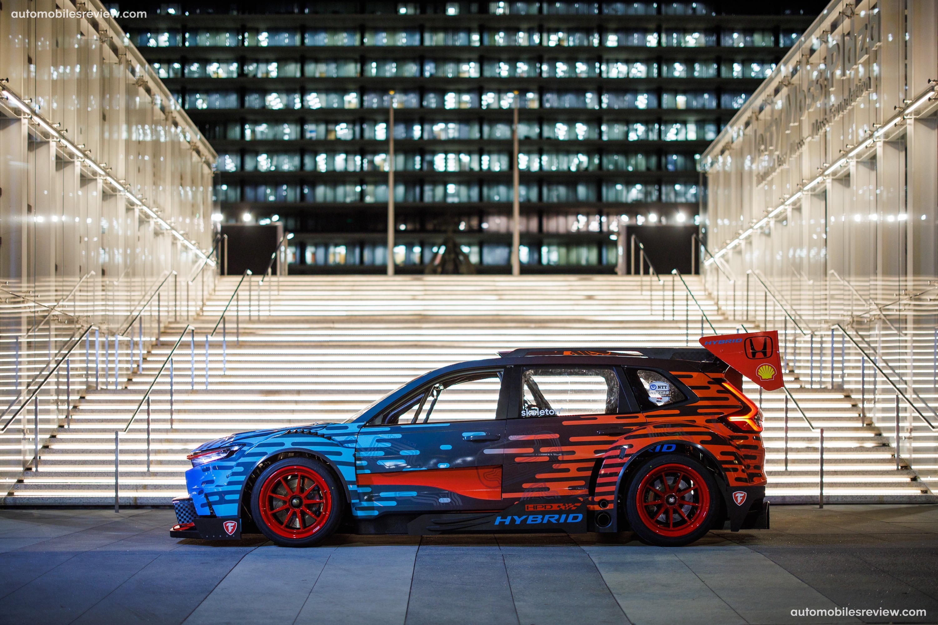 Honda CR-V Hybrid Racer