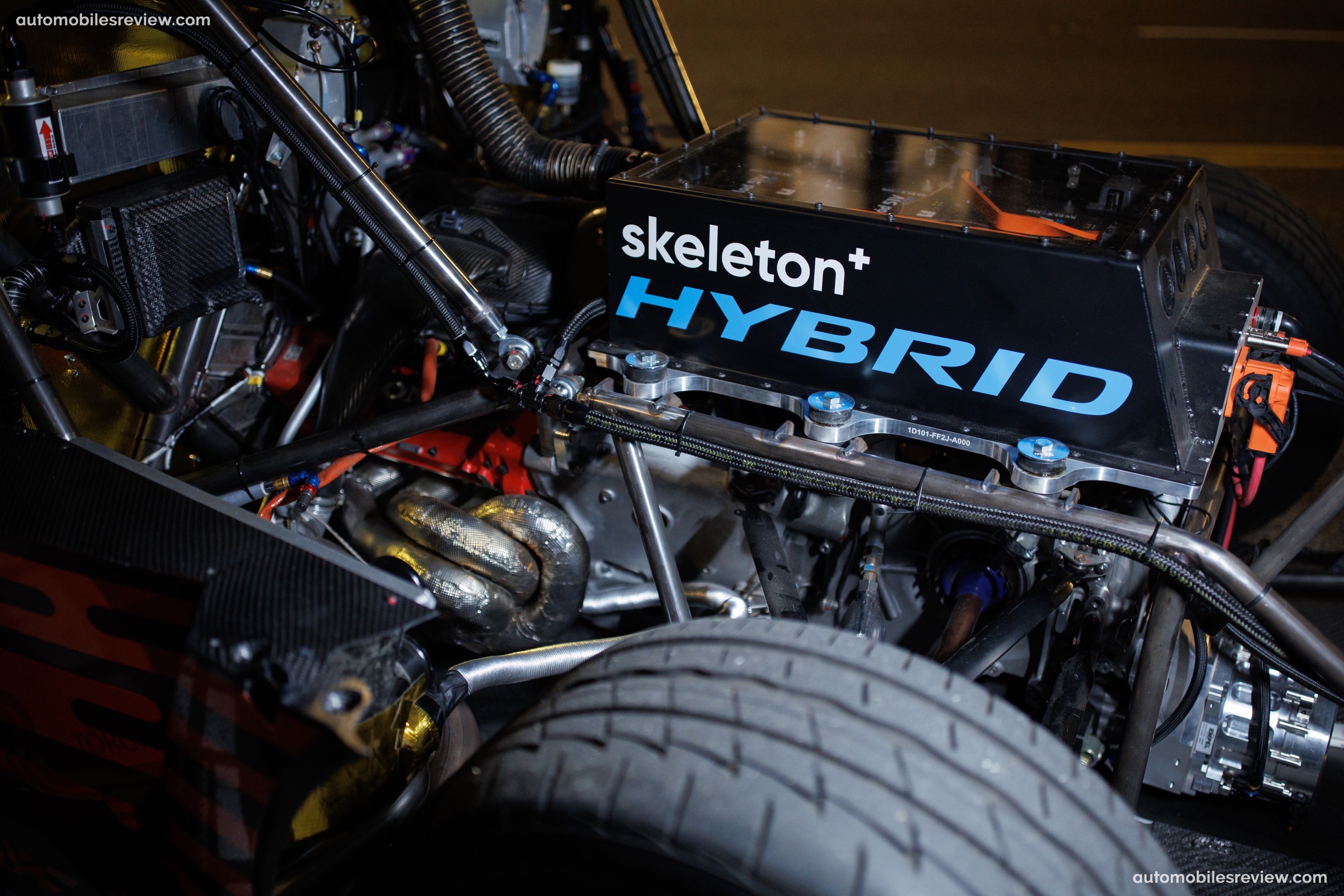 Honda CR-V Hybrid Racer