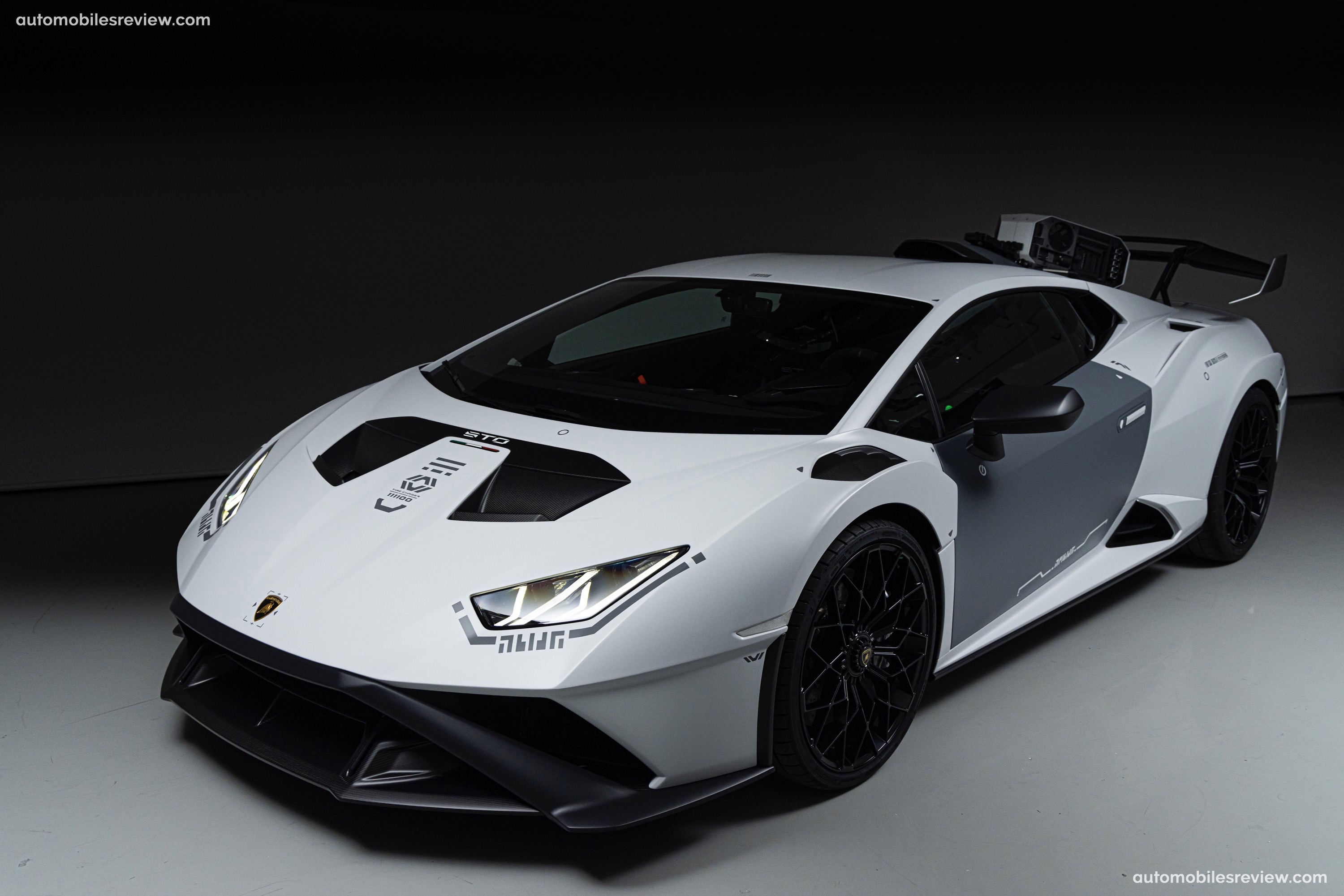 Lamborghini Huracan STO Time Chaser 111100