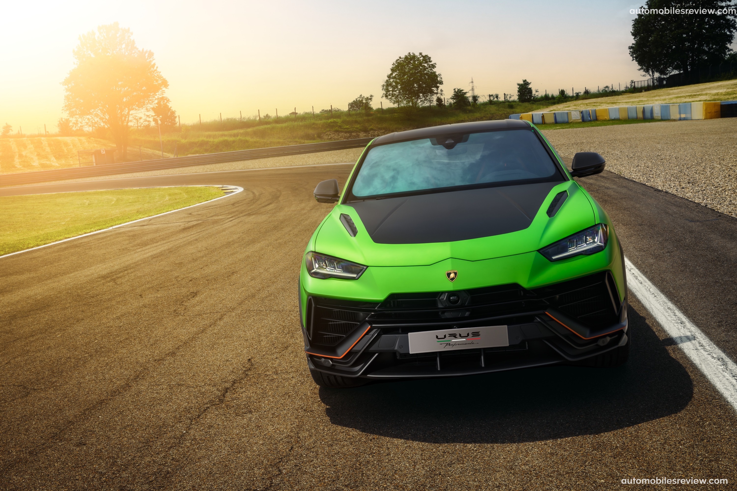 Lamborghini Urus Performante Essenza SCV12 Edition