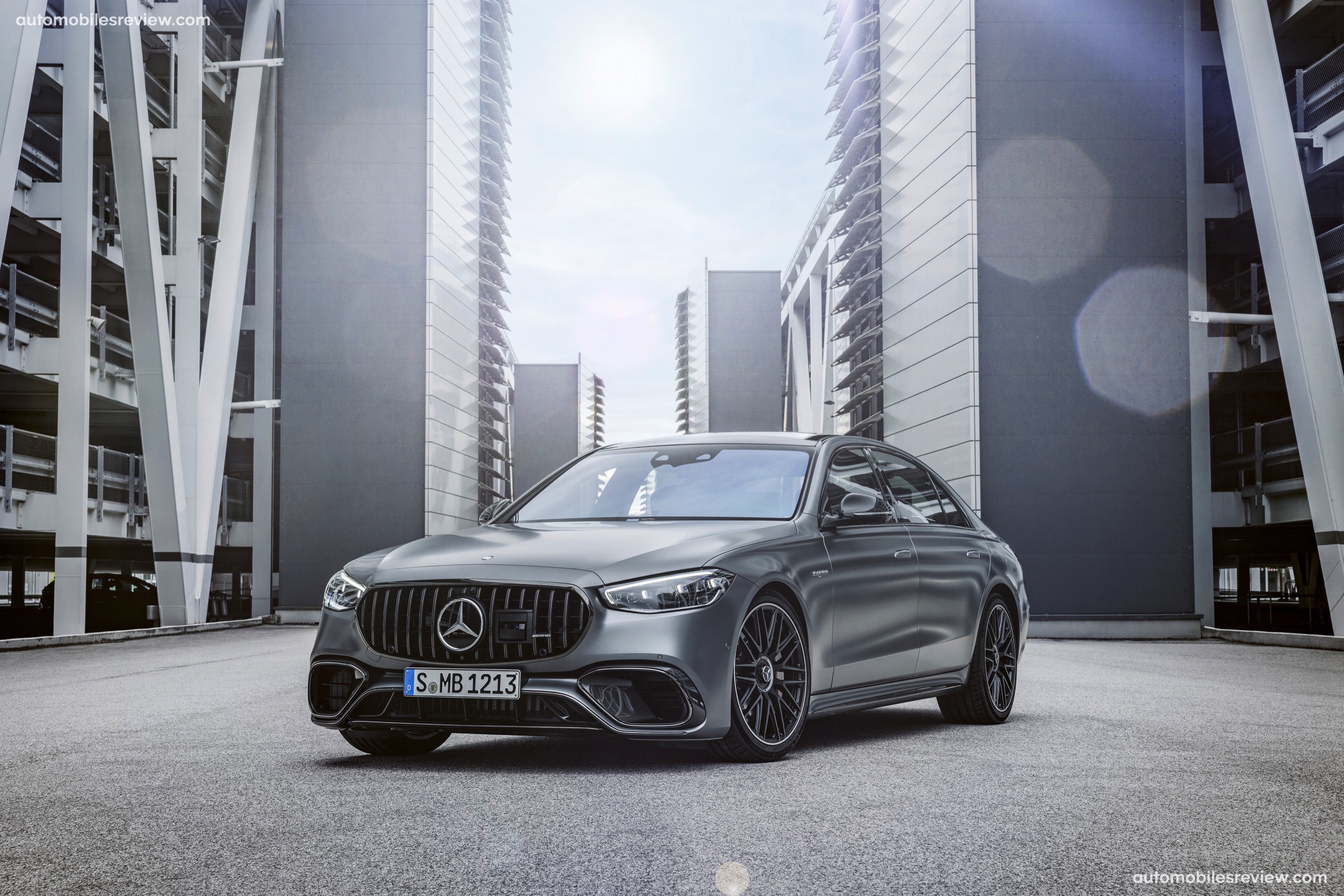 Mercedes-Benz S63 AMG E Performance