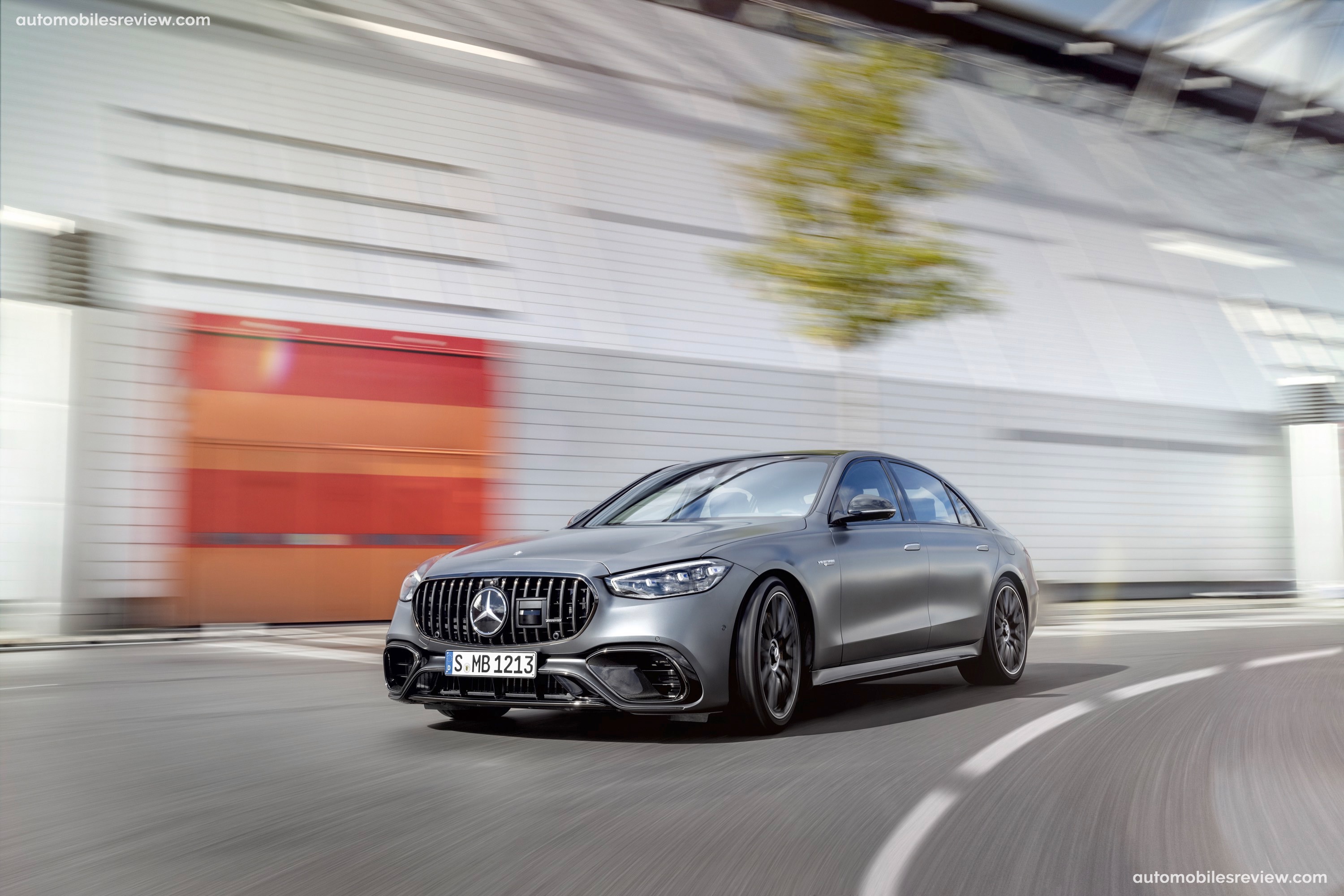 Mercedes-Benz S63 AMG E Performance