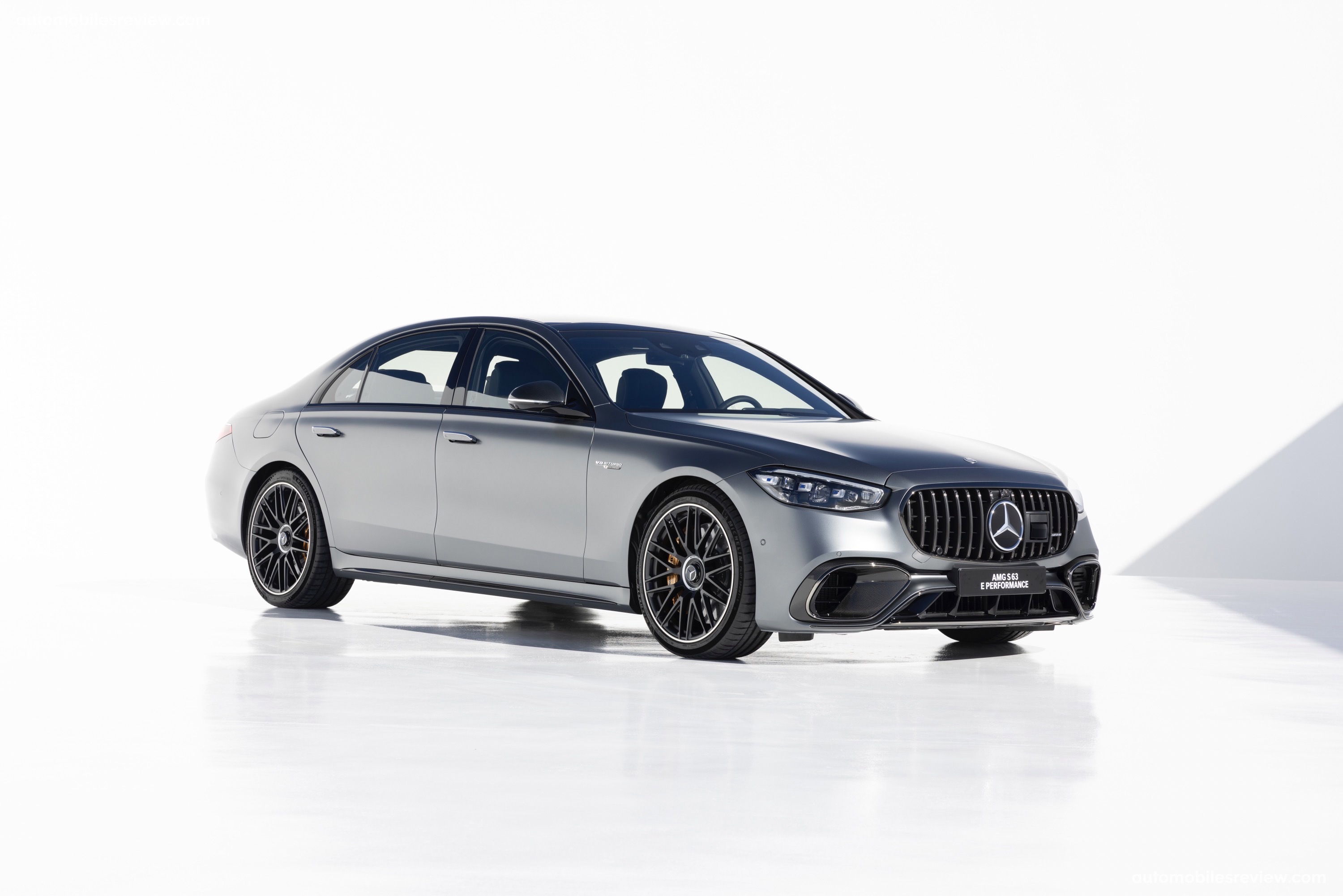 Mercedes-Benz S63 AMG E Performance
