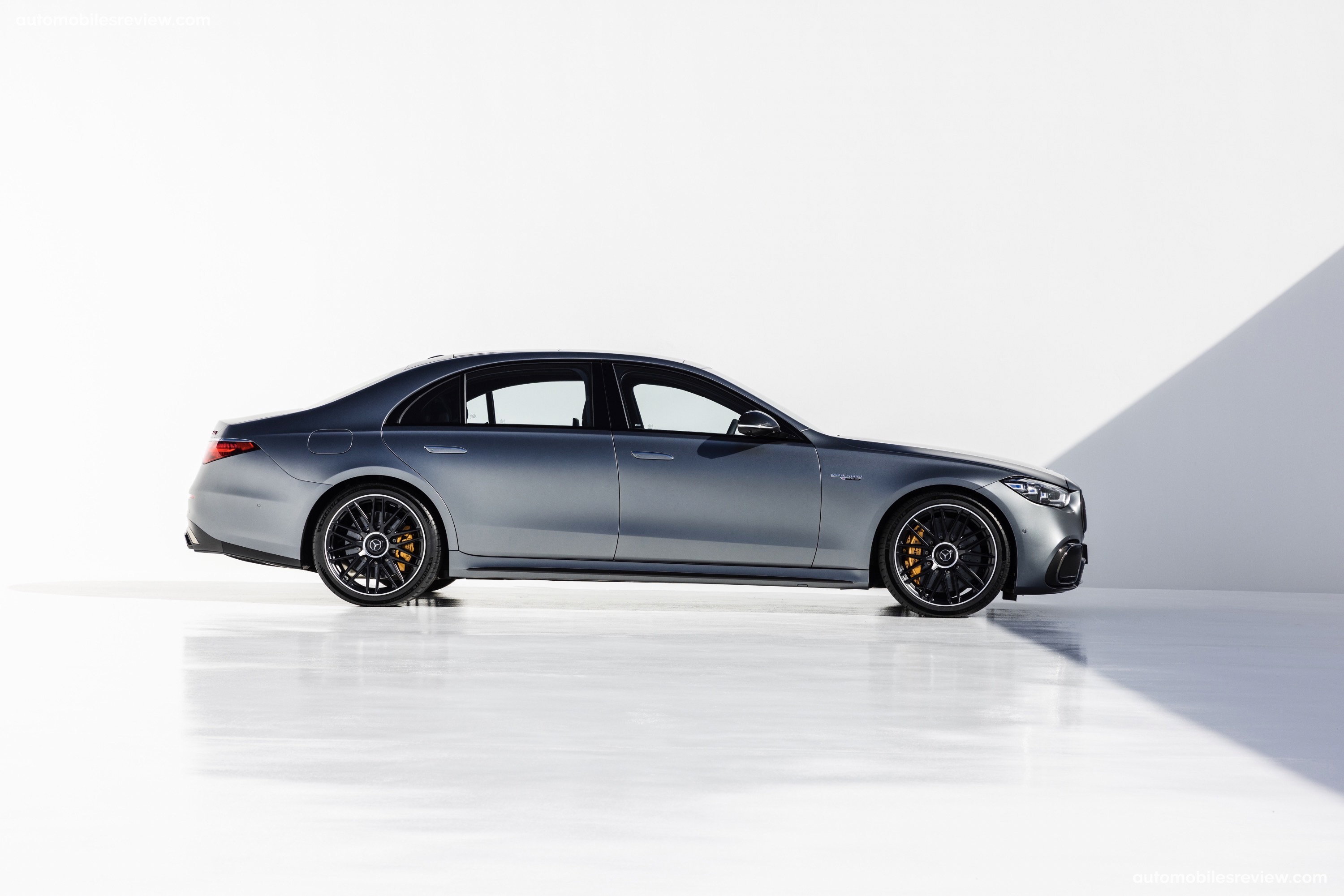 Mercedes-Benz S63 AMG E Performance
