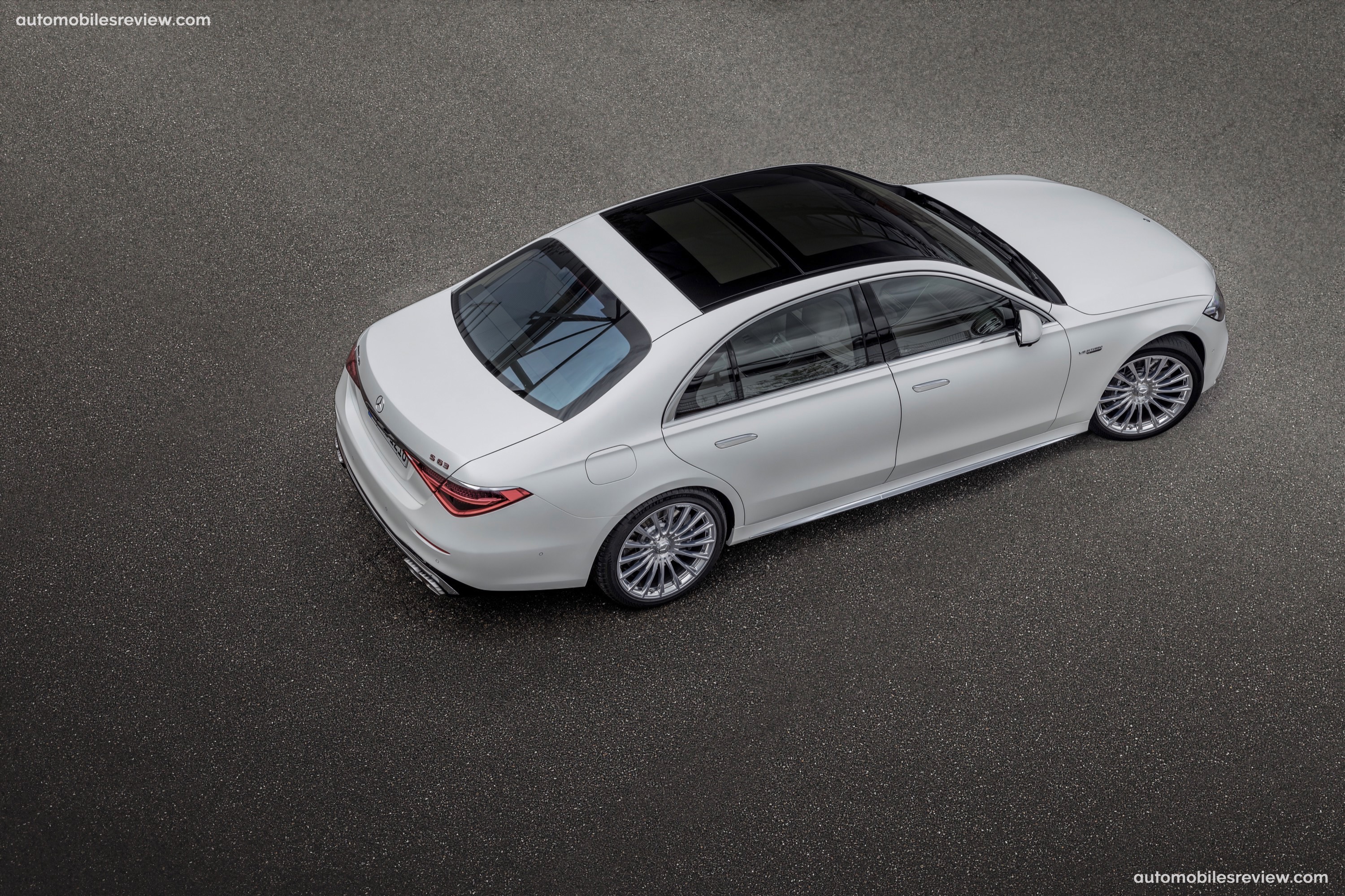 Mercedes-Benz S63 AMG E Performance