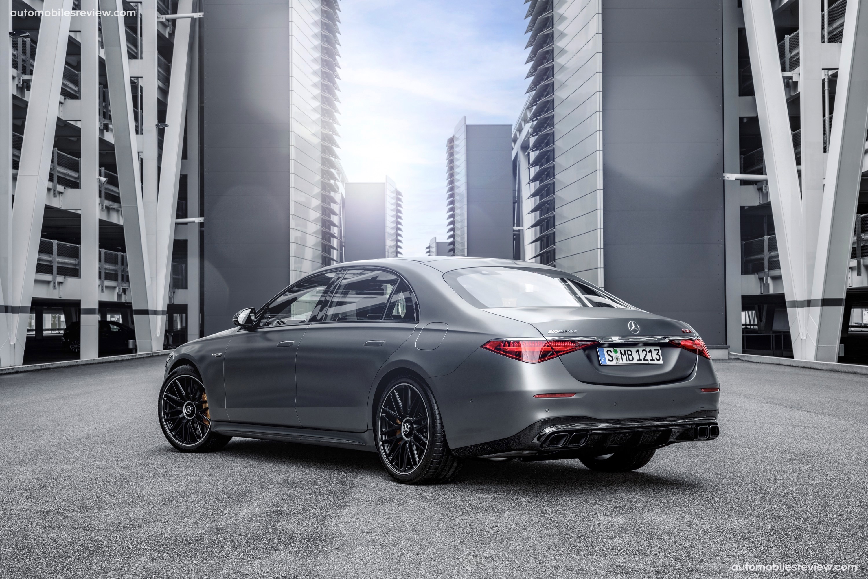 Mercedes-Benz S63 AMG E Performance