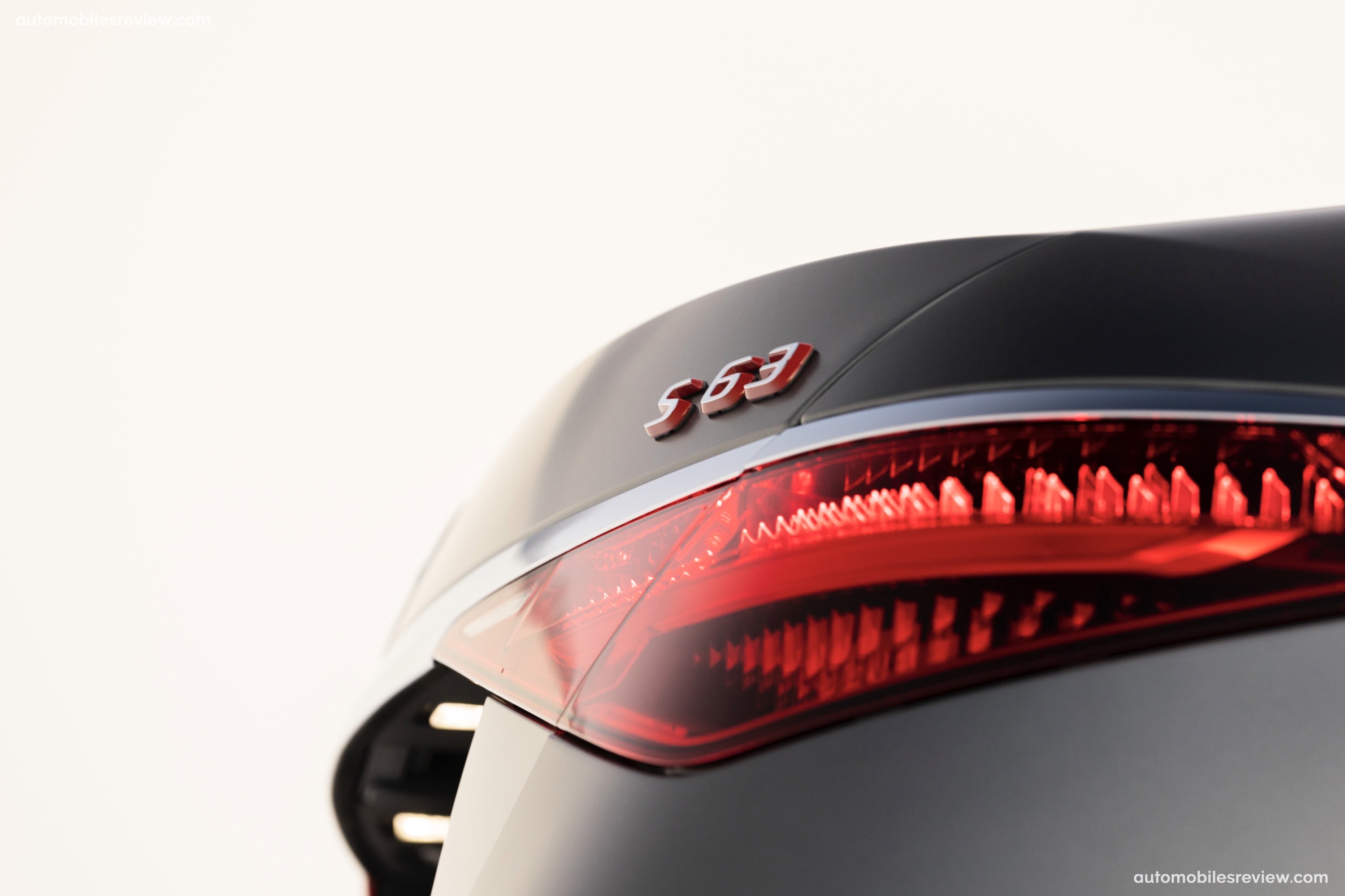 Mercedes-Benz S63 AMG E Performance