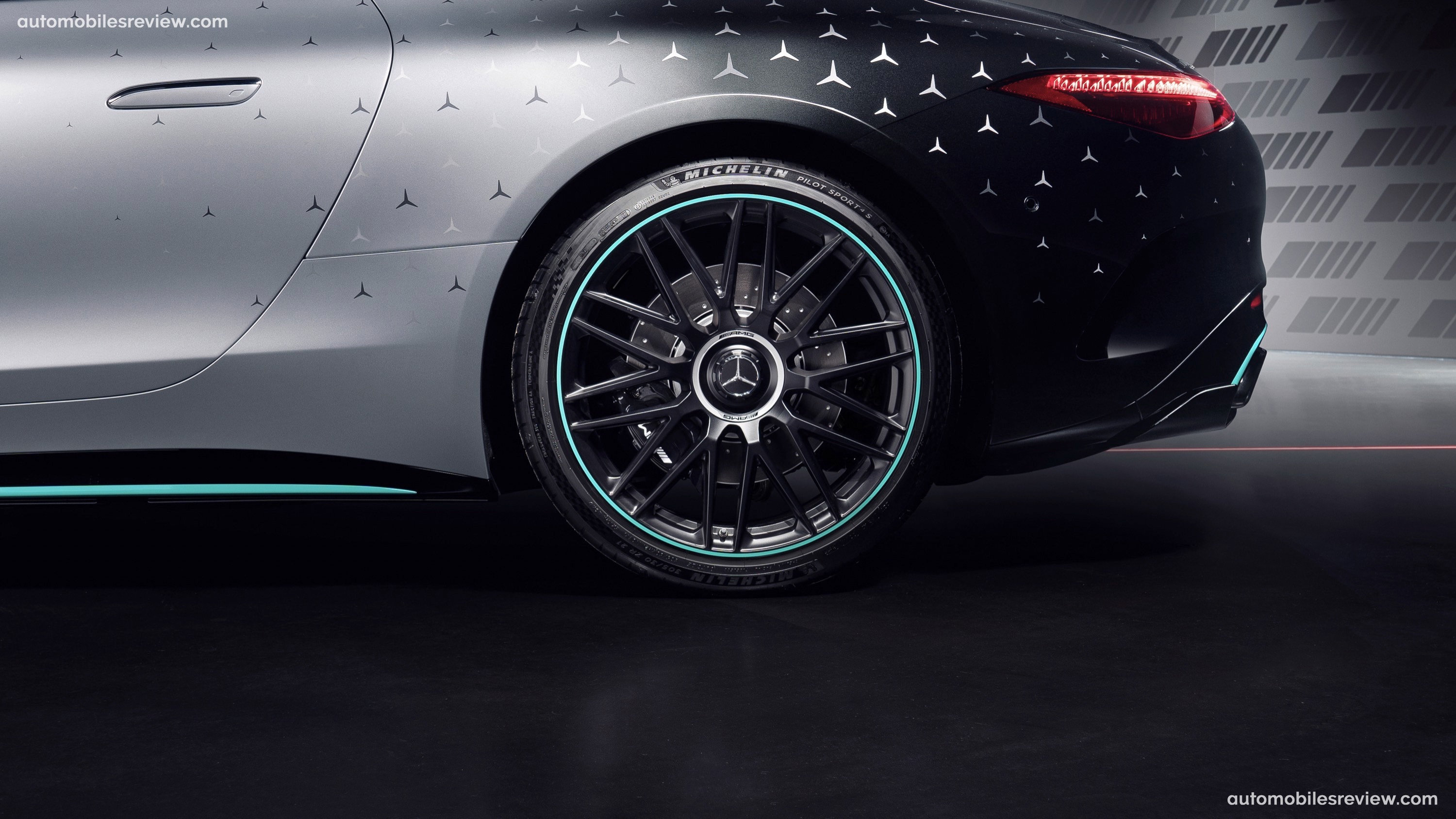 Mercedes-Benz SL63 AMG