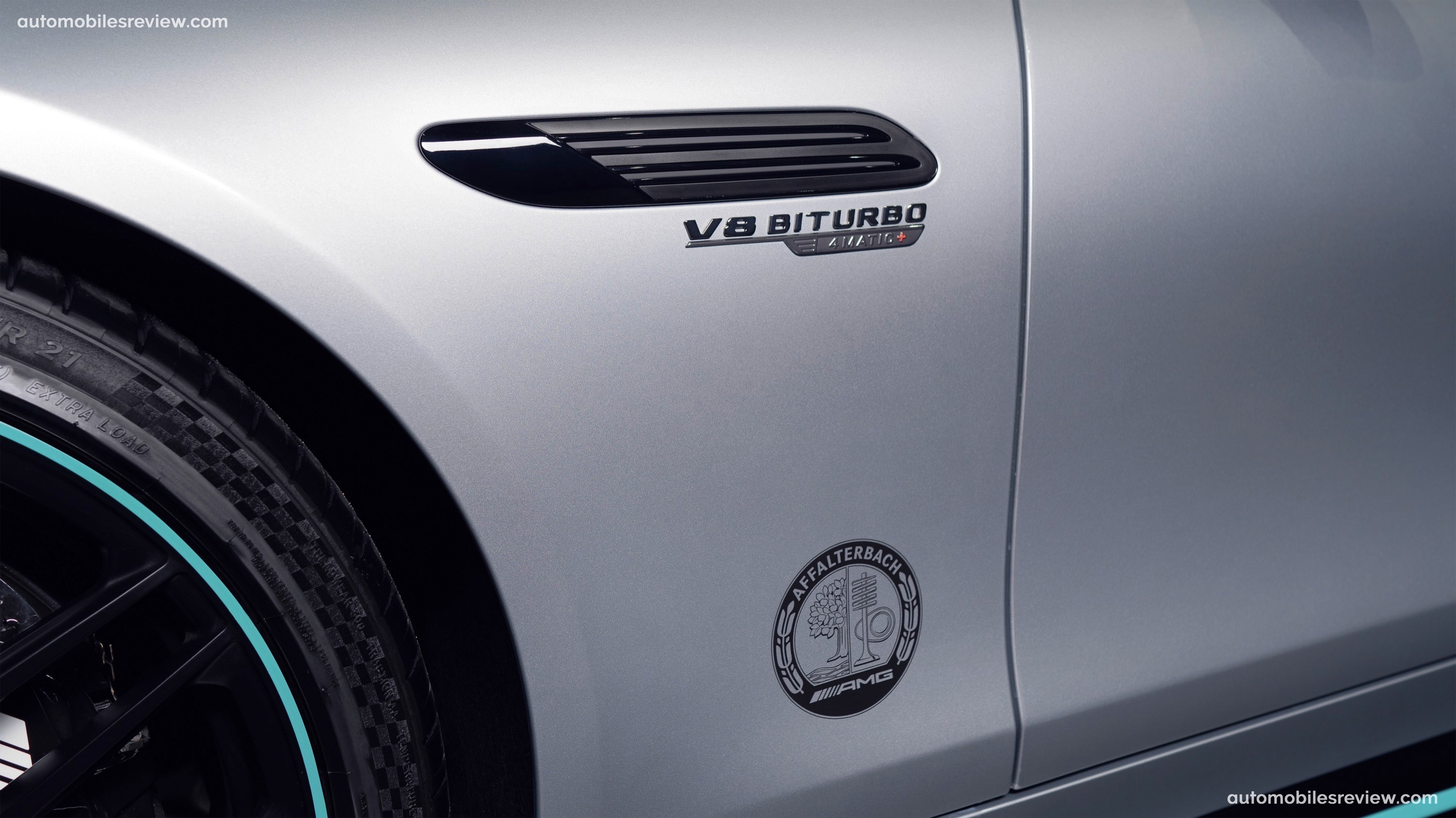 Mercedes-Benz SL63 AMG