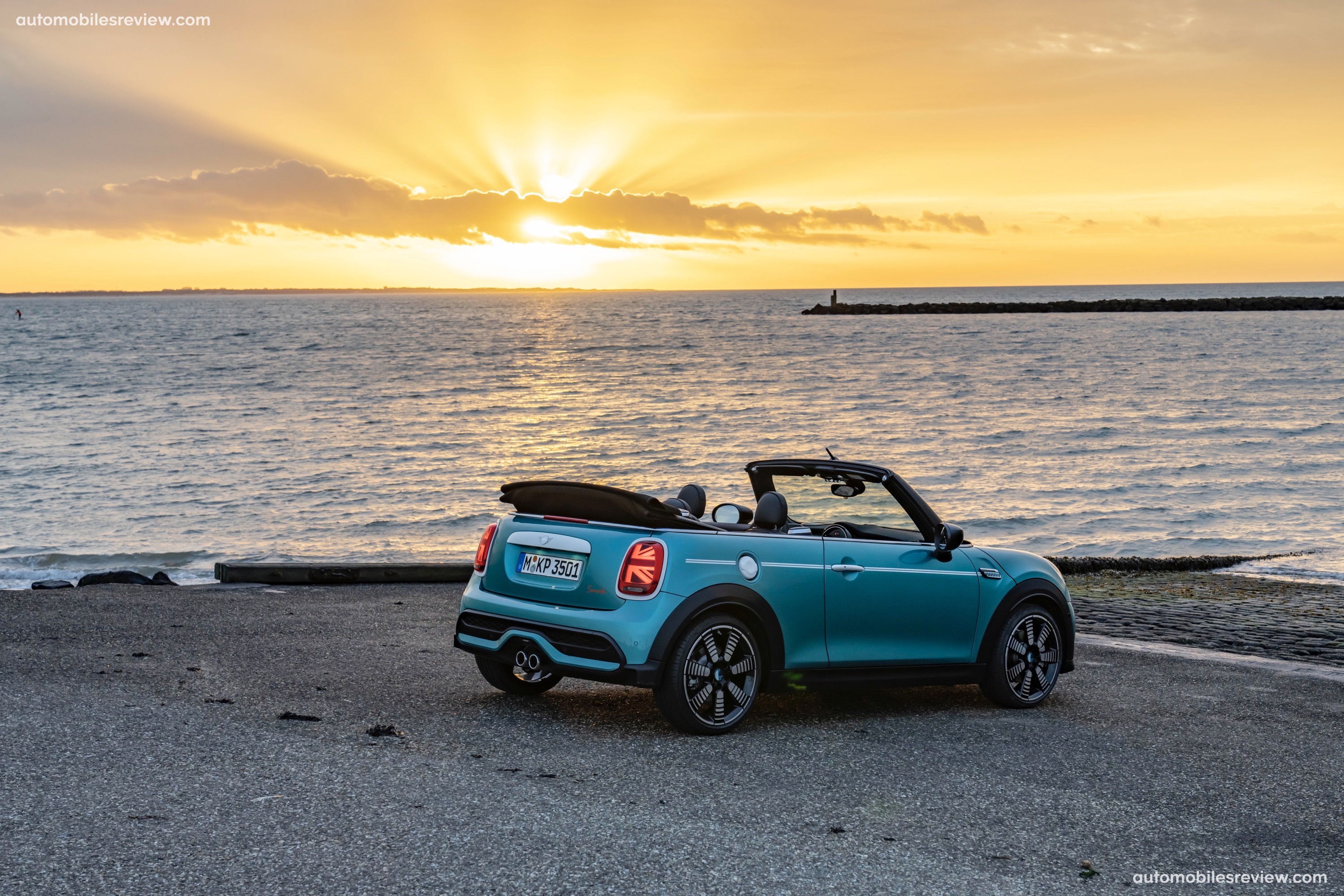MINI Cooper S Convertible Seaside Edition