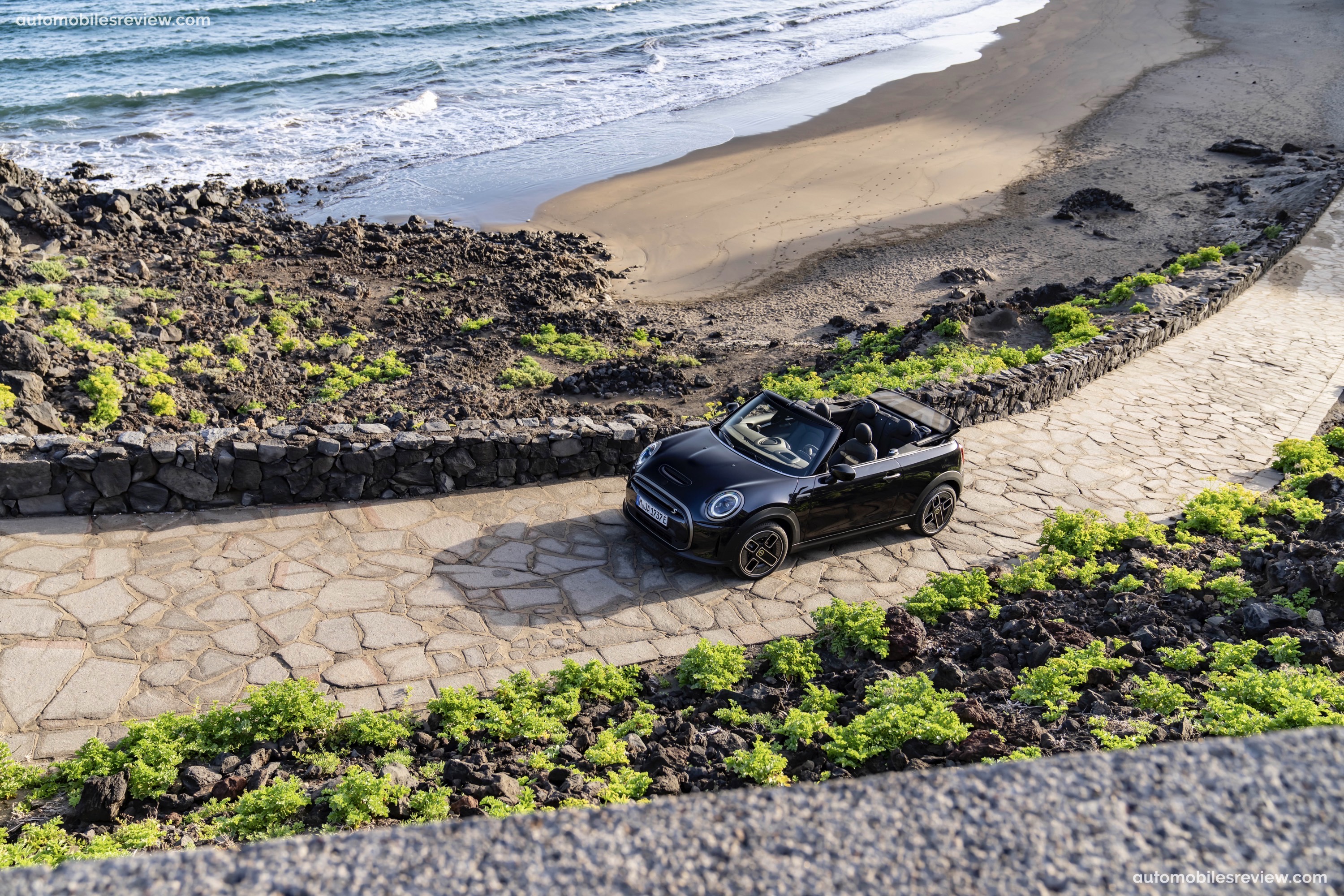 MINI Cooper SE Convertible