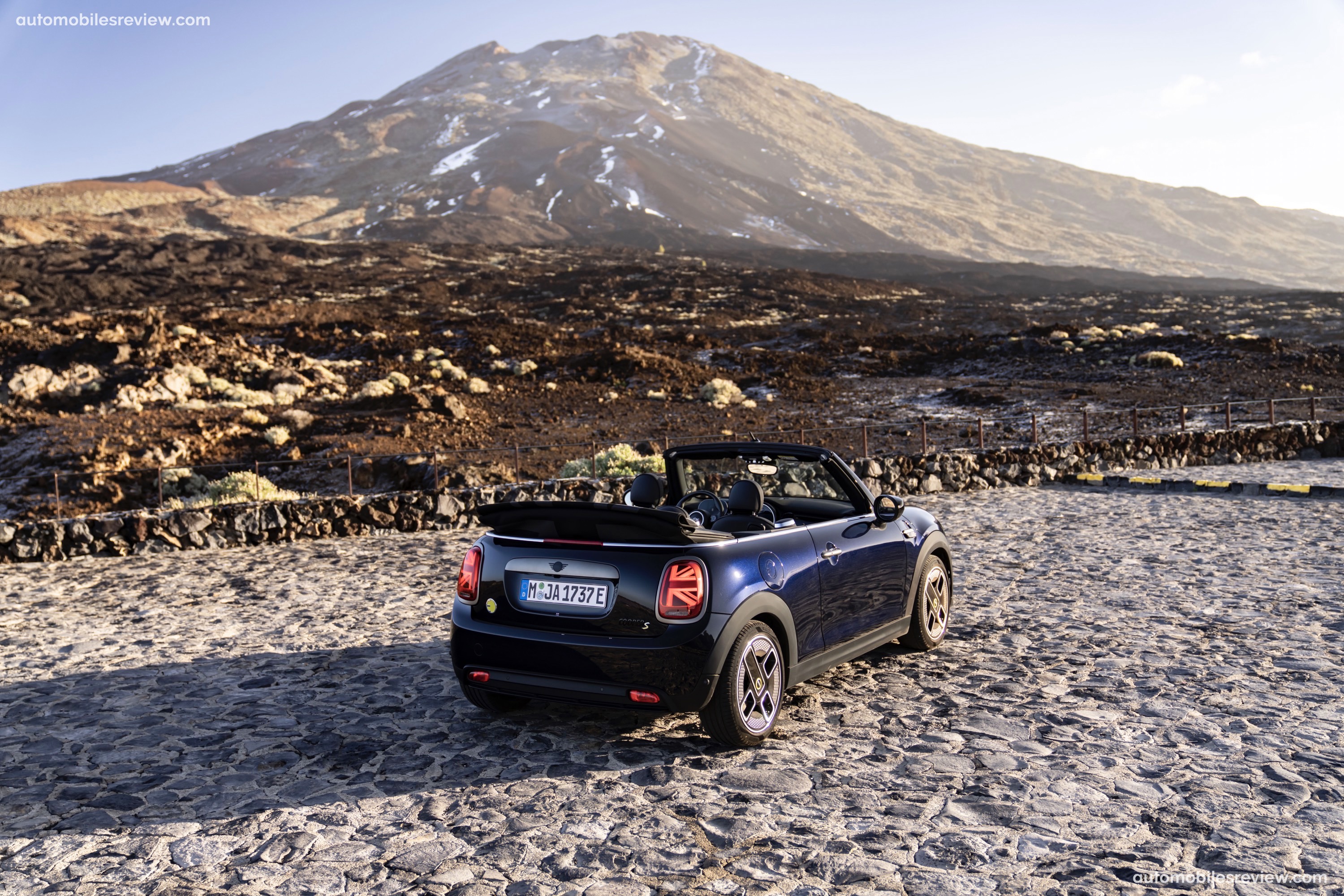 MINI Cooper SE Convertible