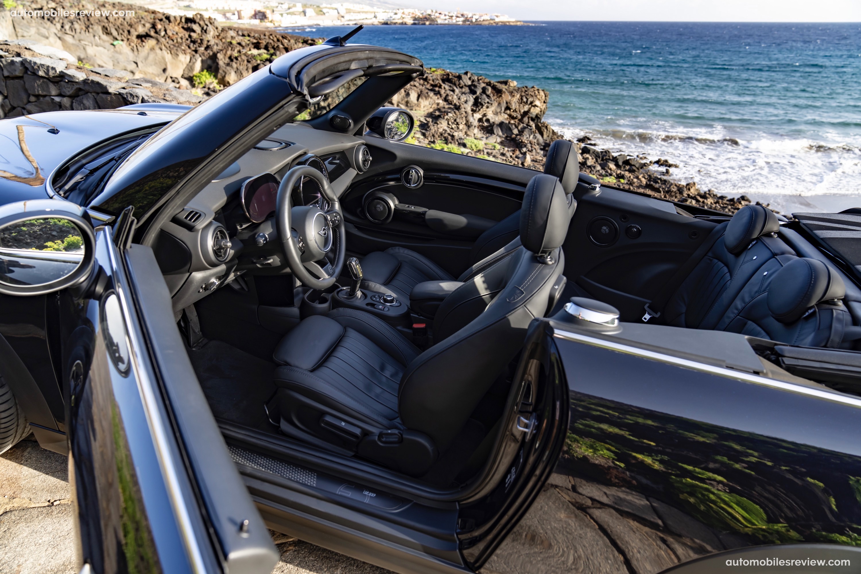 MINI Cooper SE Convertible