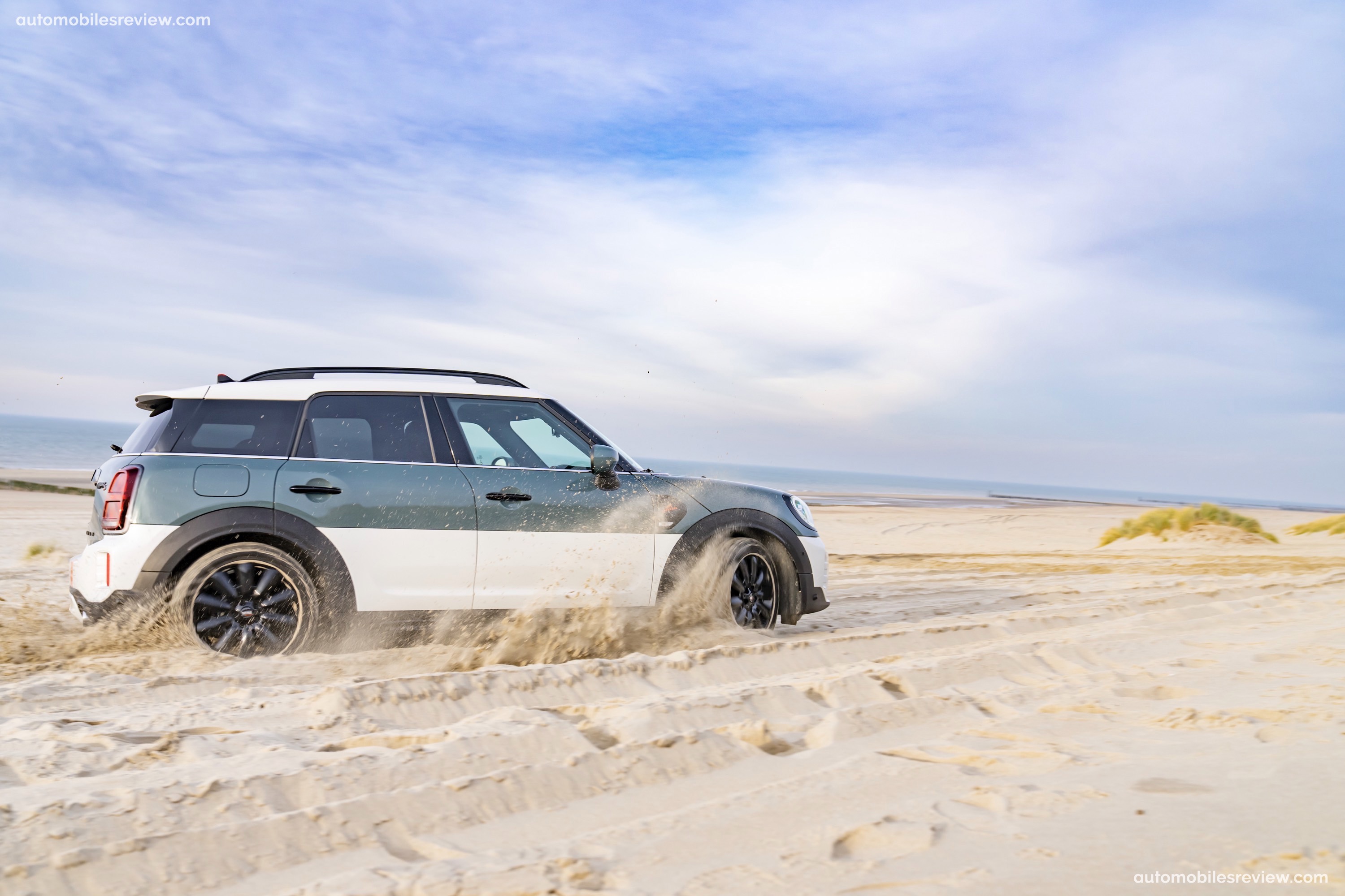 MINI Countryman Cooper S ALL4 Uncharted Edition