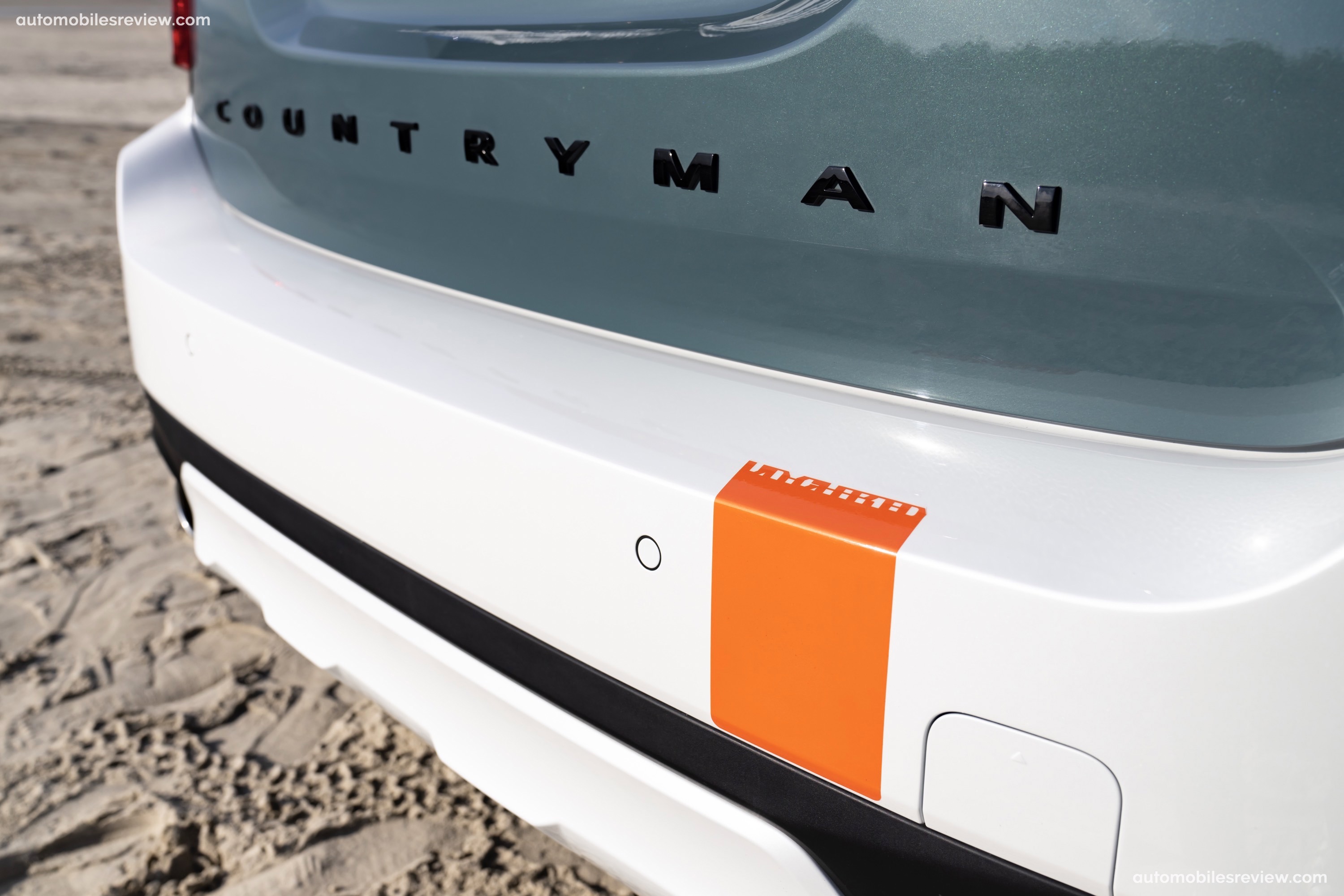MINI Countryman Cooper S ALL4 Uncharted Edition