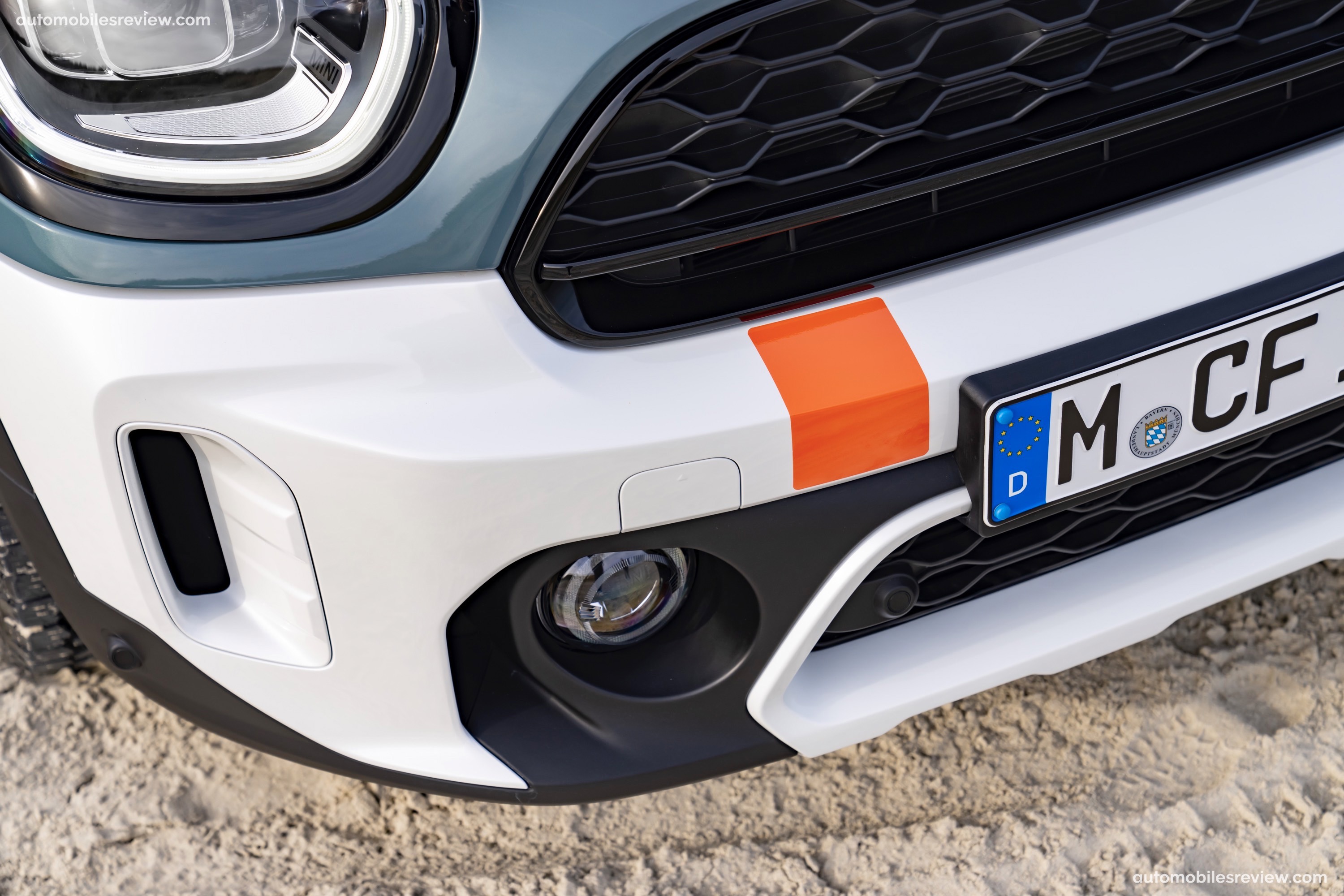 MINI Countryman Cooper S ALL4 Uncharted Edition