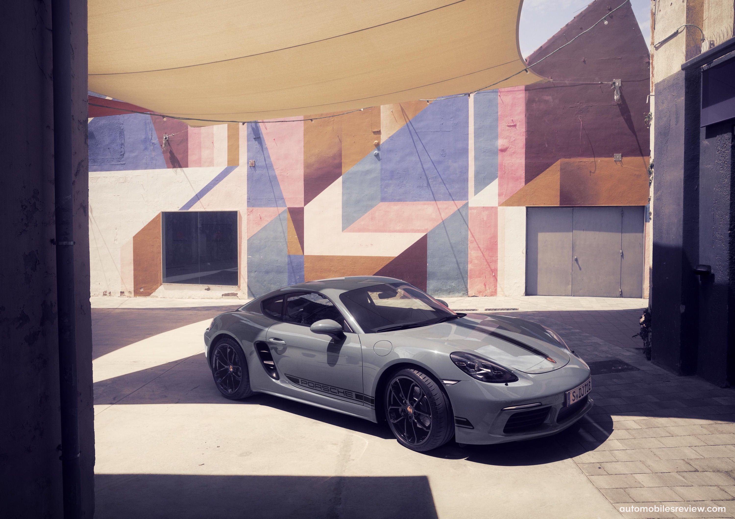Porsche 718 Style Edition
