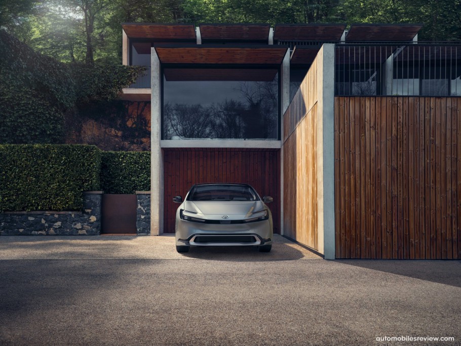  Toyota Prius (2023)