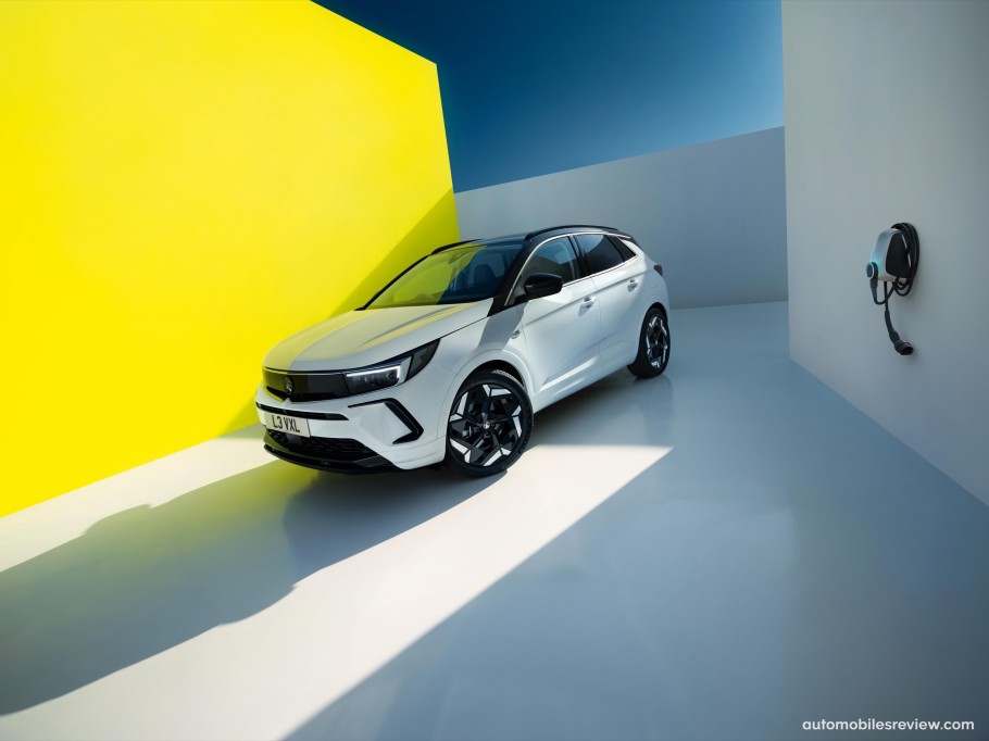  Vauxhall Grandland GSe (2023)