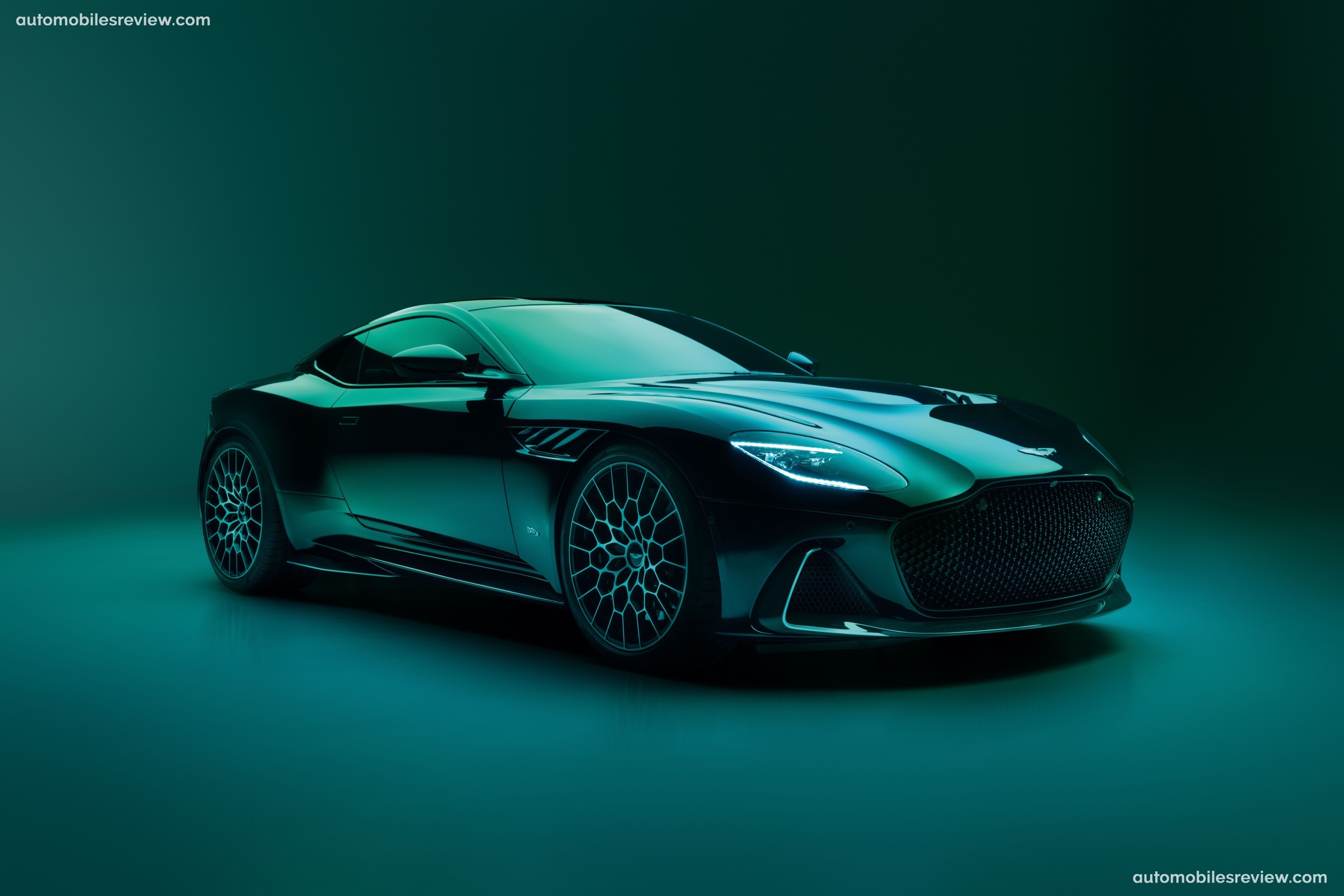 Aston Martin DBS770 Ultimate