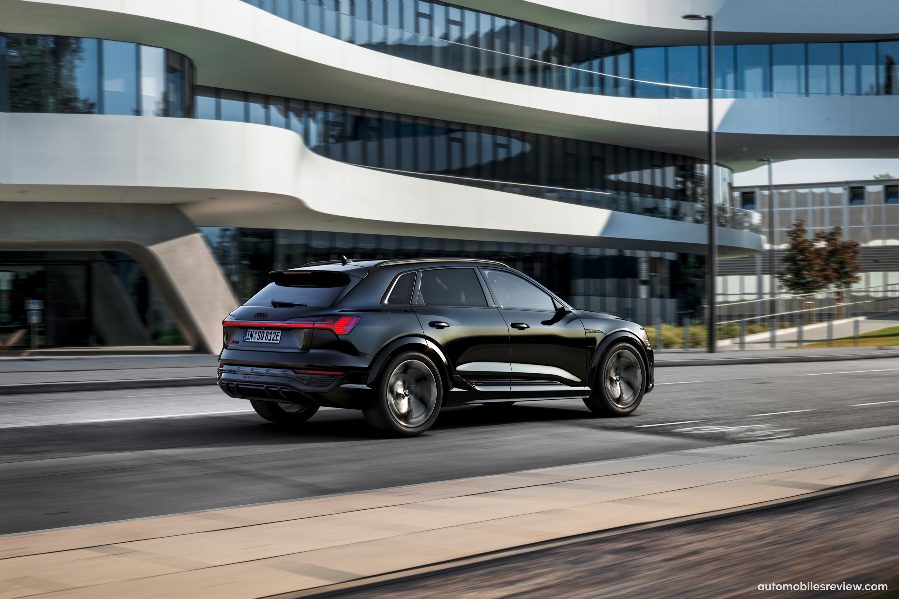 Audi SQ8 e-tron quattro