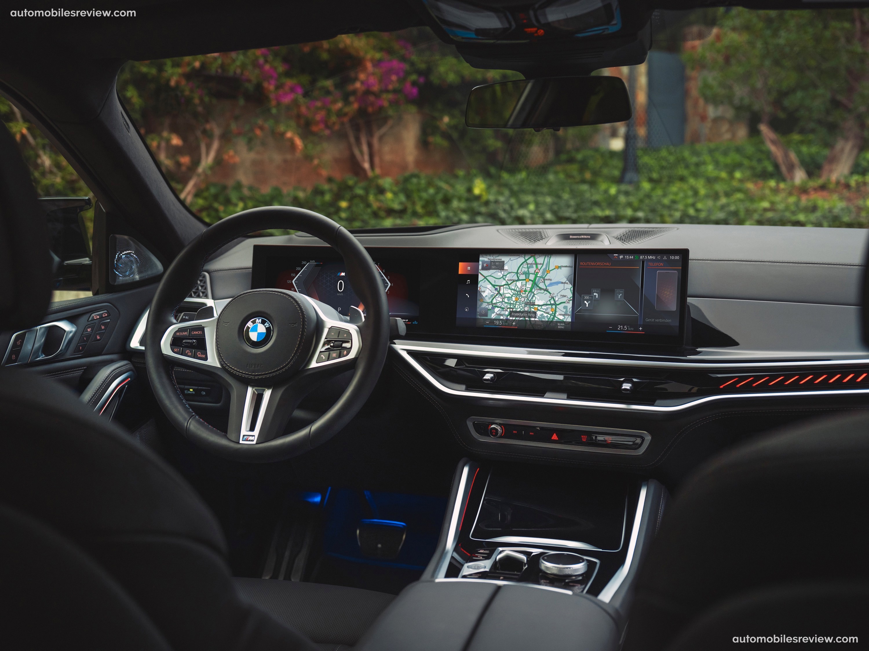 BMW X6 M60i