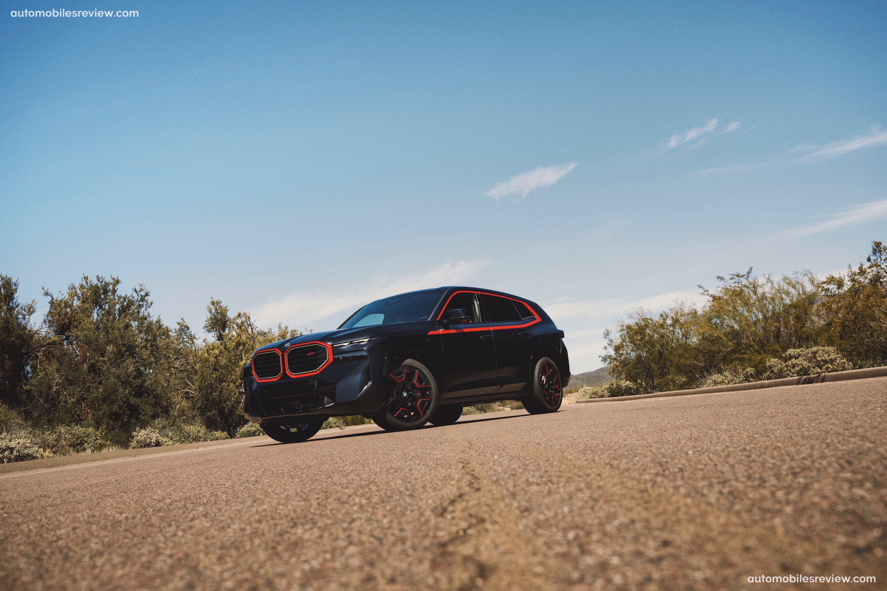 BMW XM Label Red