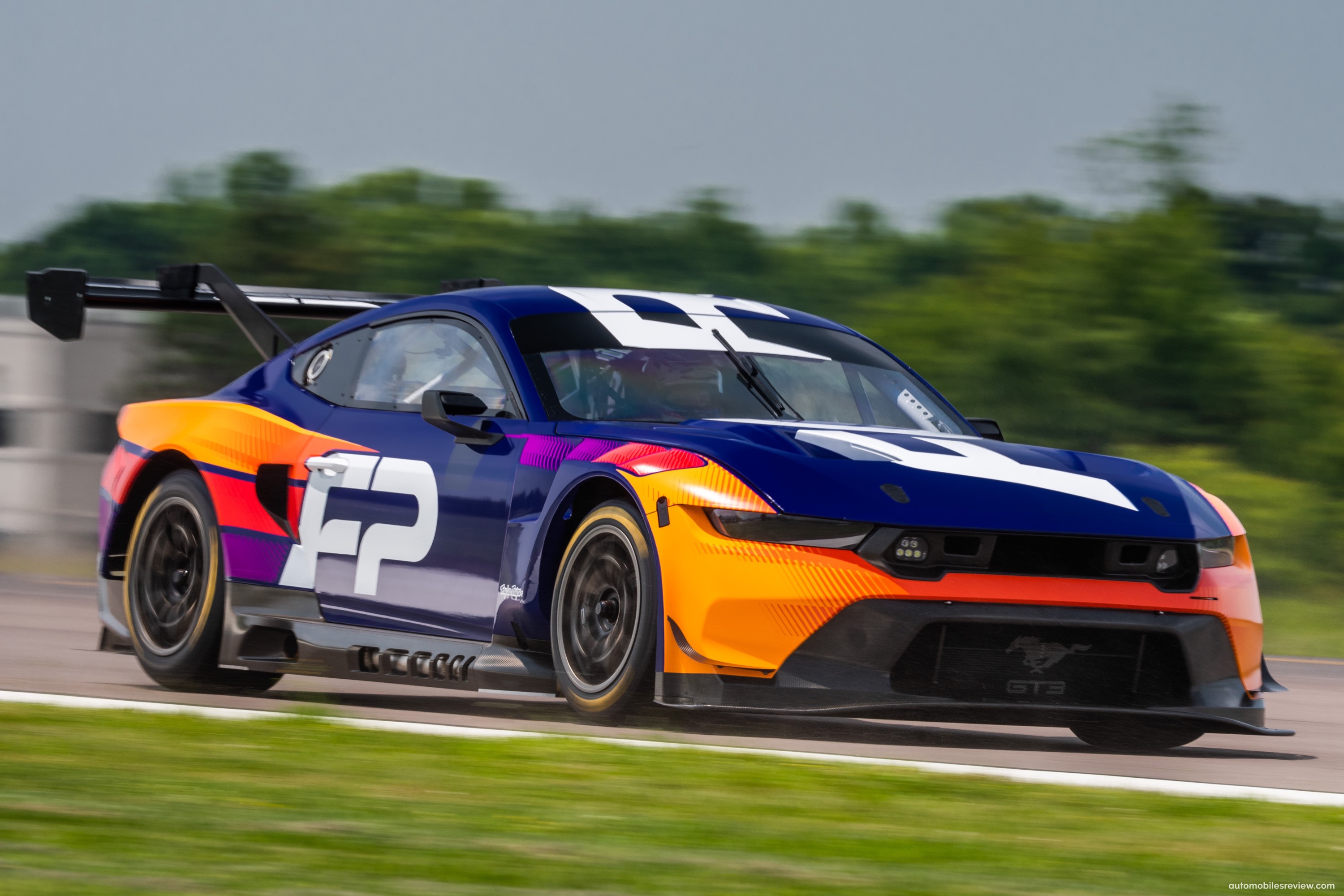 Ford Mustang GT3 Racecar