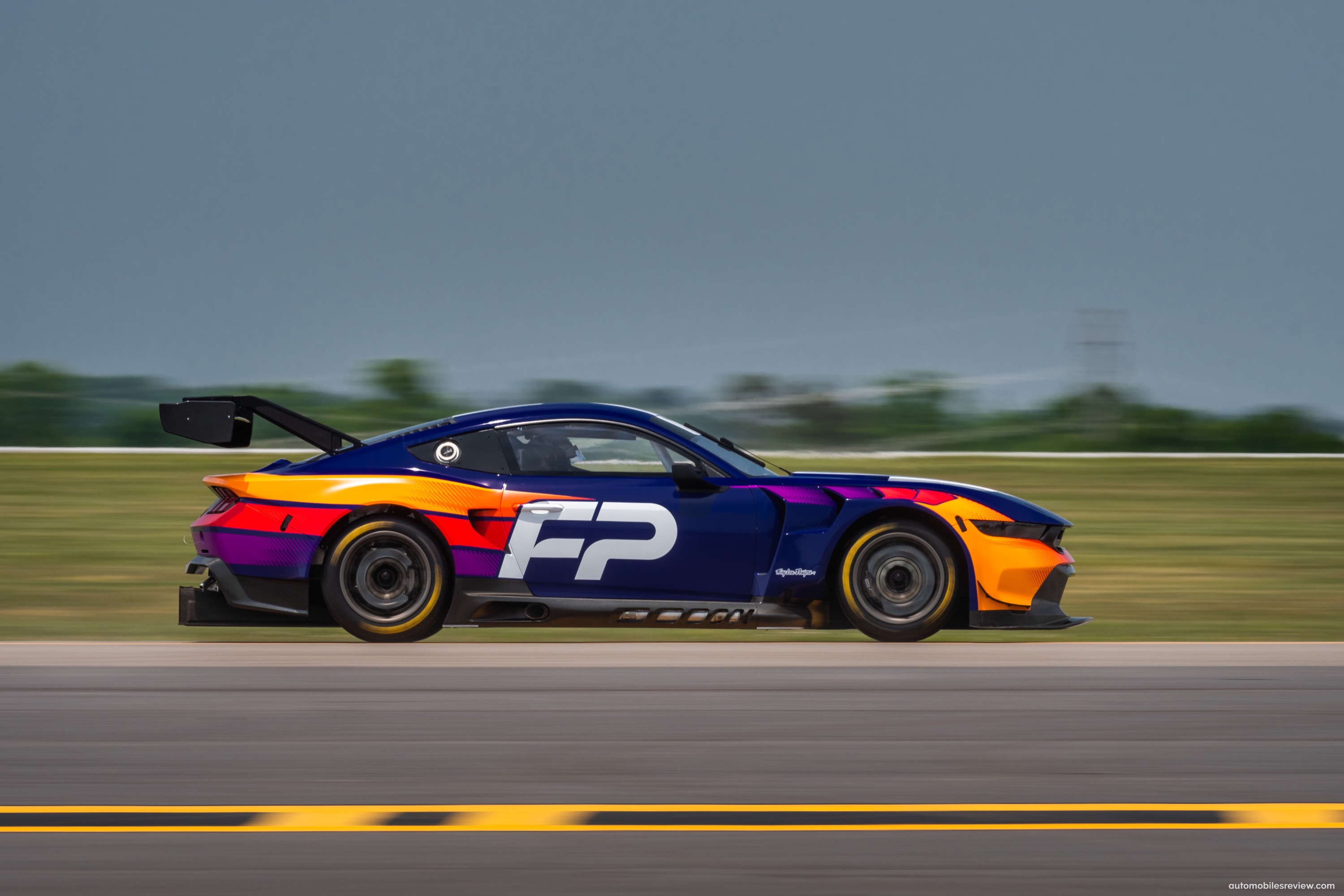 Ford Mustang GT3 Racecar