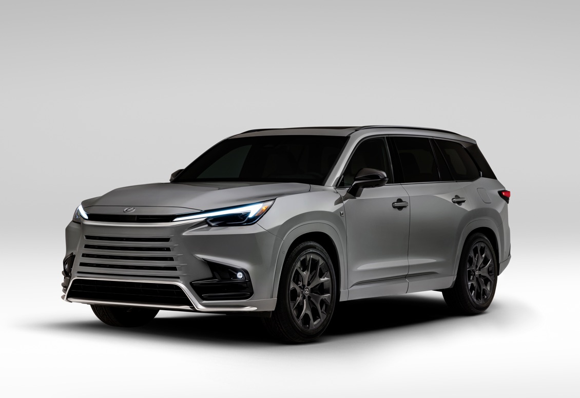 Lexus TX
