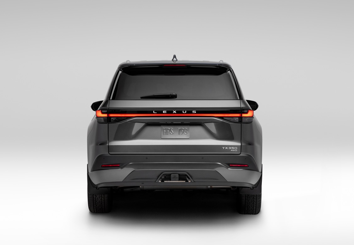 Lexus TX