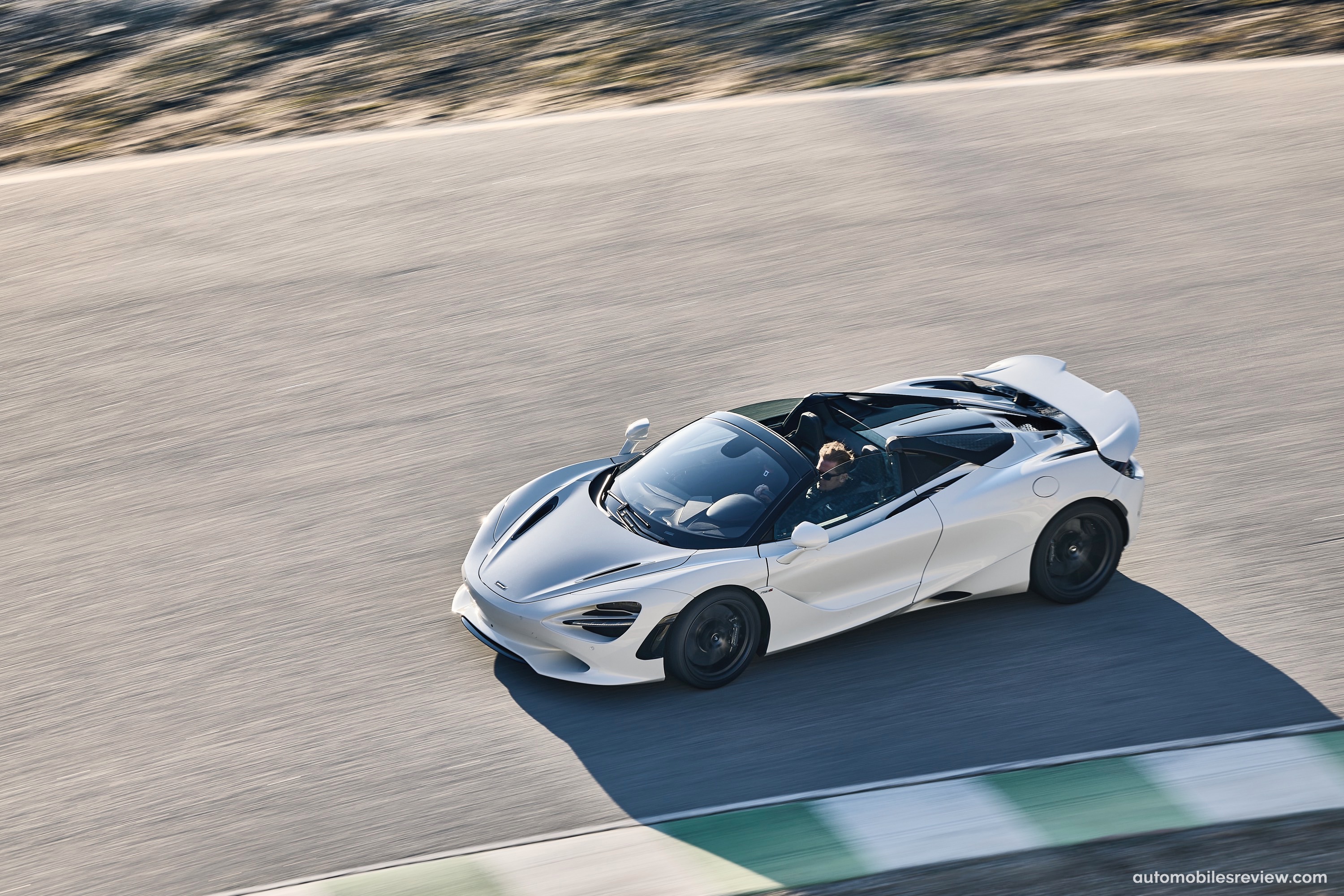 McLaren 750S