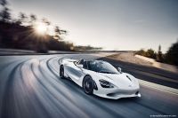 McLaren 750S (2024)