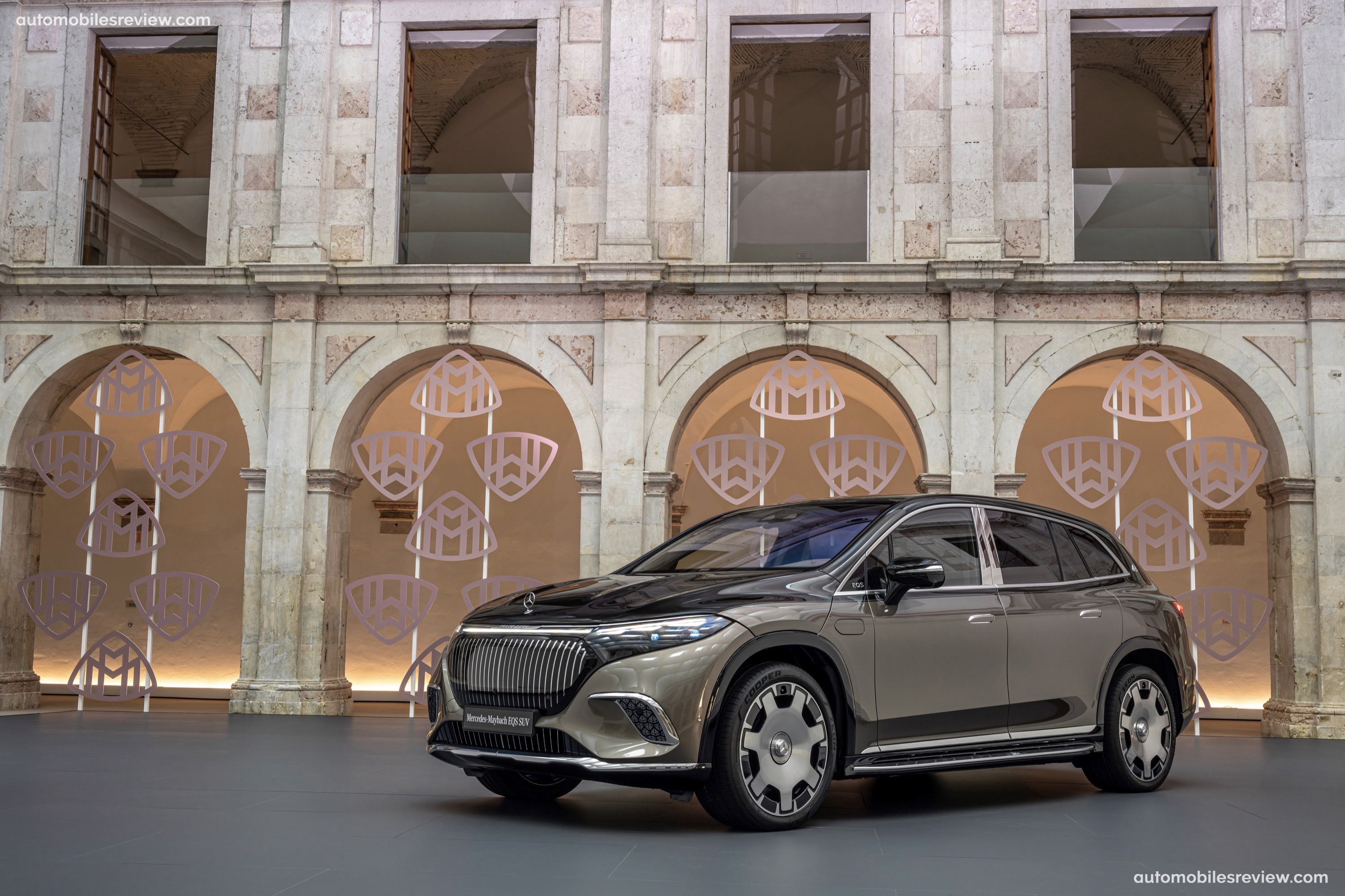 Maybach Mercedes-Benz EQS SUV Maybach