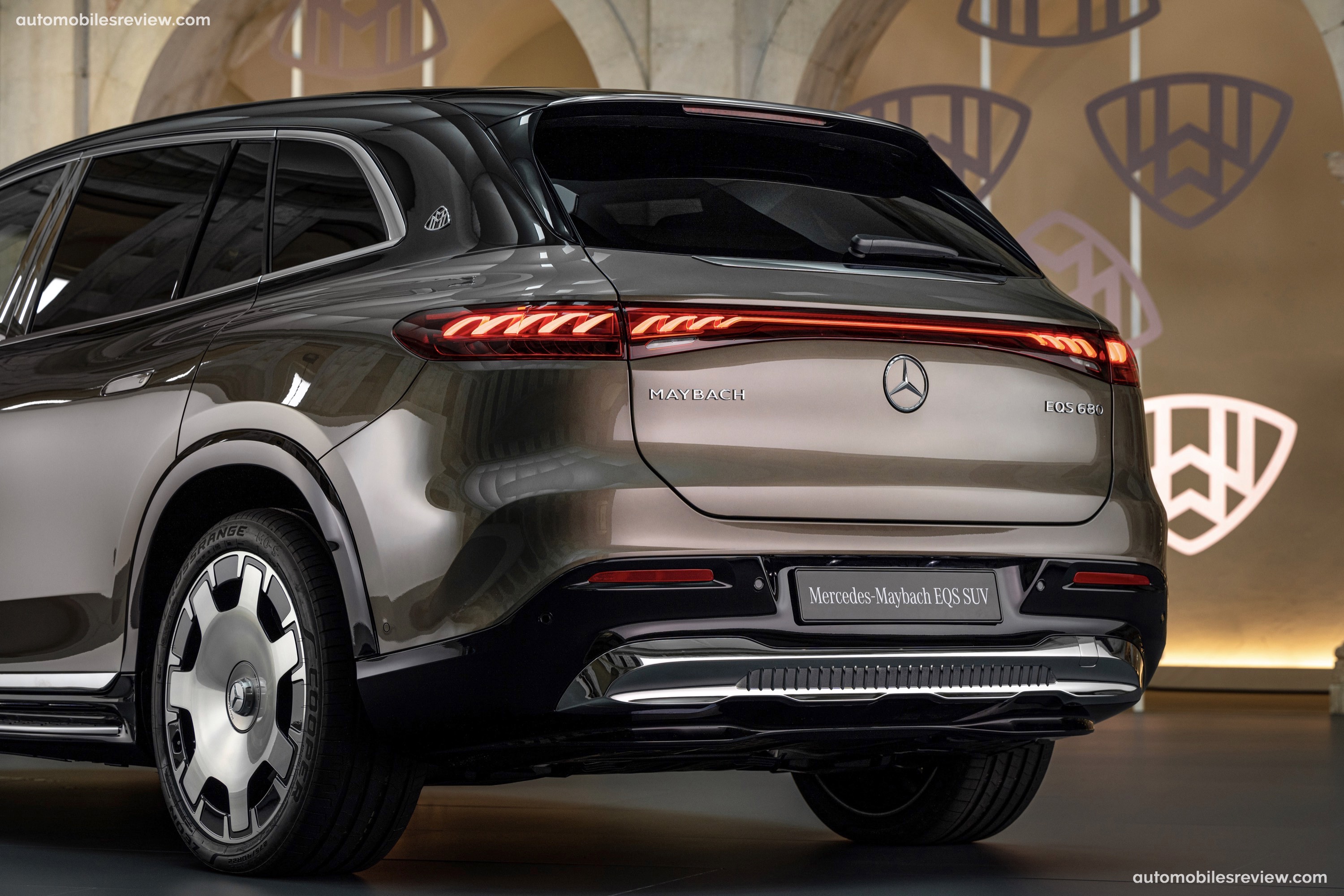 Maybach Mercedes-Benz EQS SUV Maybach