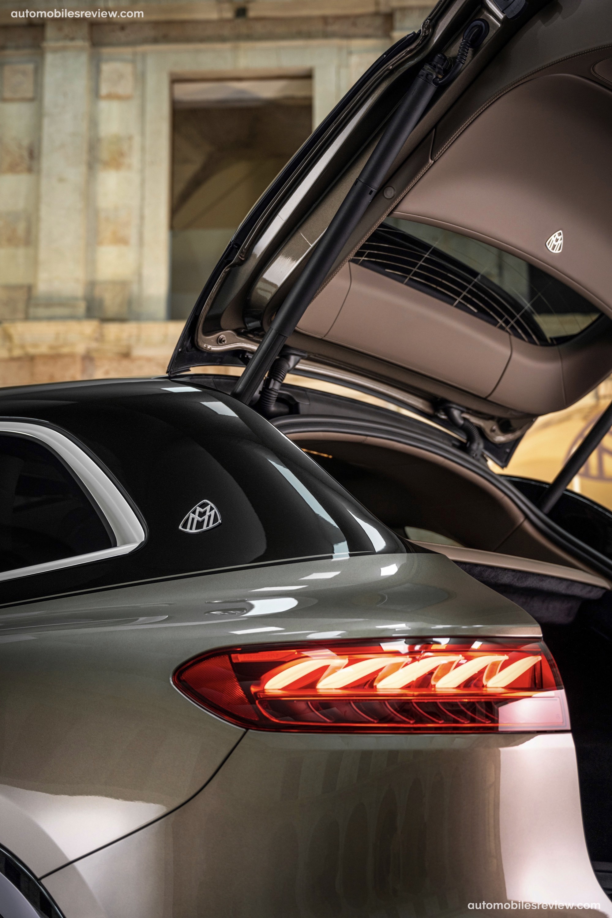 Maybach Mercedes-Benz EQS SUV Maybach