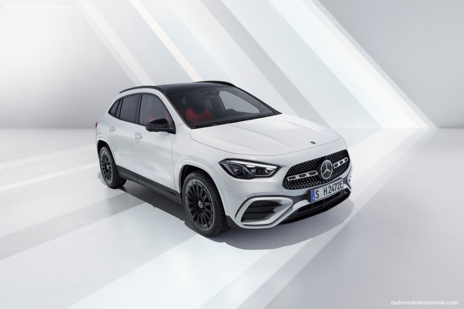  Mercedes-Benz GLA (2024)
